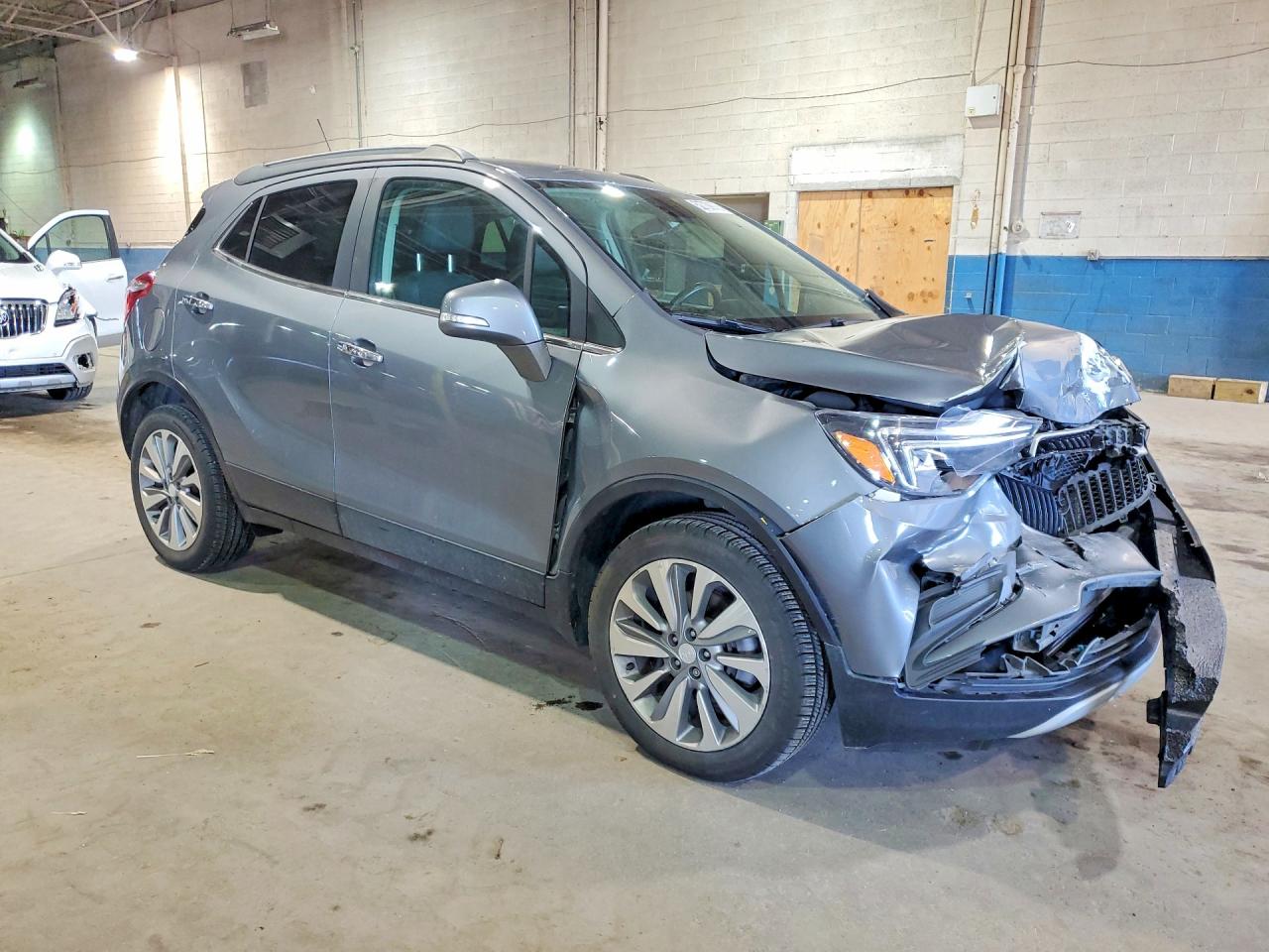 2019 Buick Encore Preferred Silver vin: KL4CJASB1KB889617