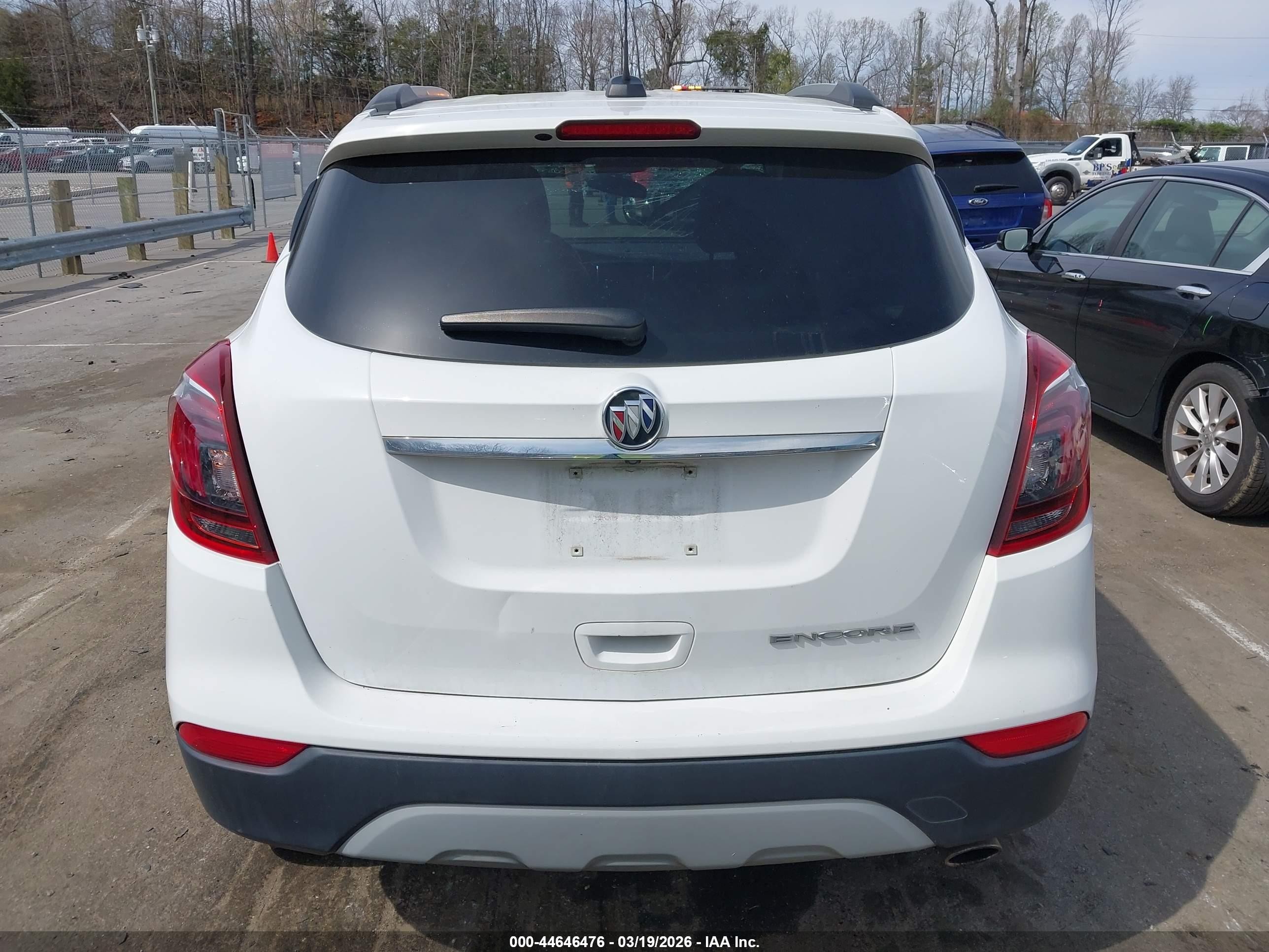 2020 Buick Encore Fwd Preferred White vin: KL4CJASB1LB039844