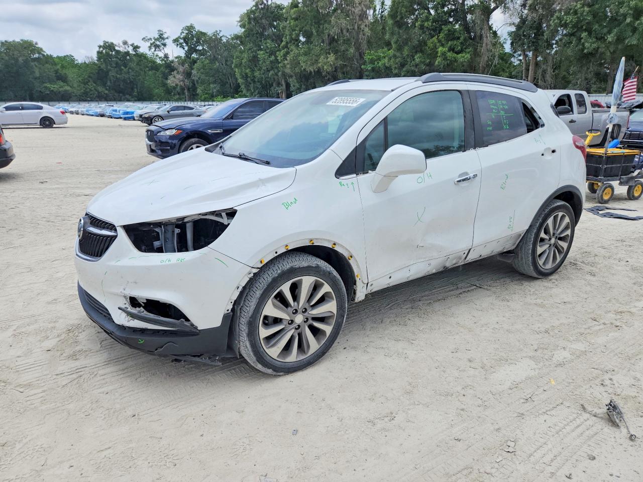2020 Buick Encore Preferred White vin: KL4CJASB1LB316251