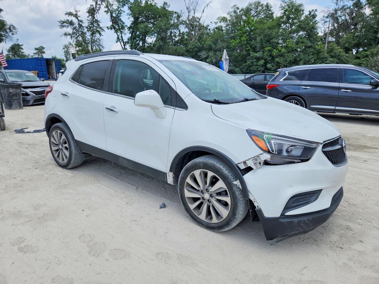 2020 Buick Encore Preferred White vin: KL4CJASB1LB316251