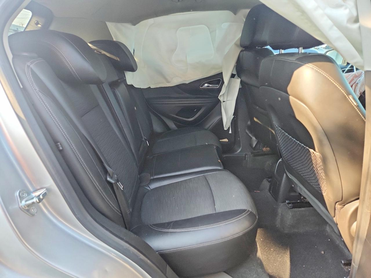2015 Buick Encore Серебряный vin: KL4CJASB2FB068161