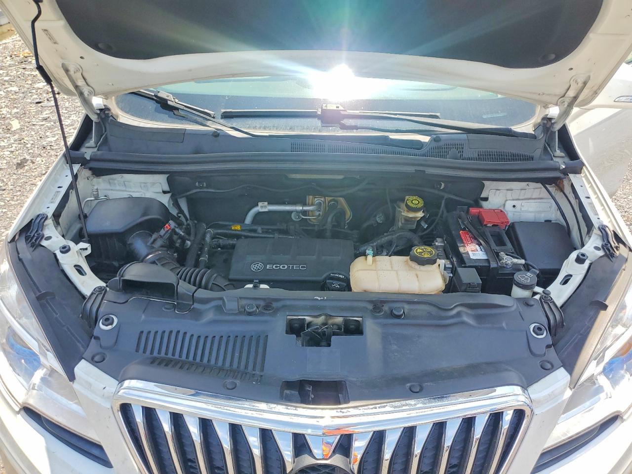2015 Buick Encore White vin: KL4CJASB2FB154019