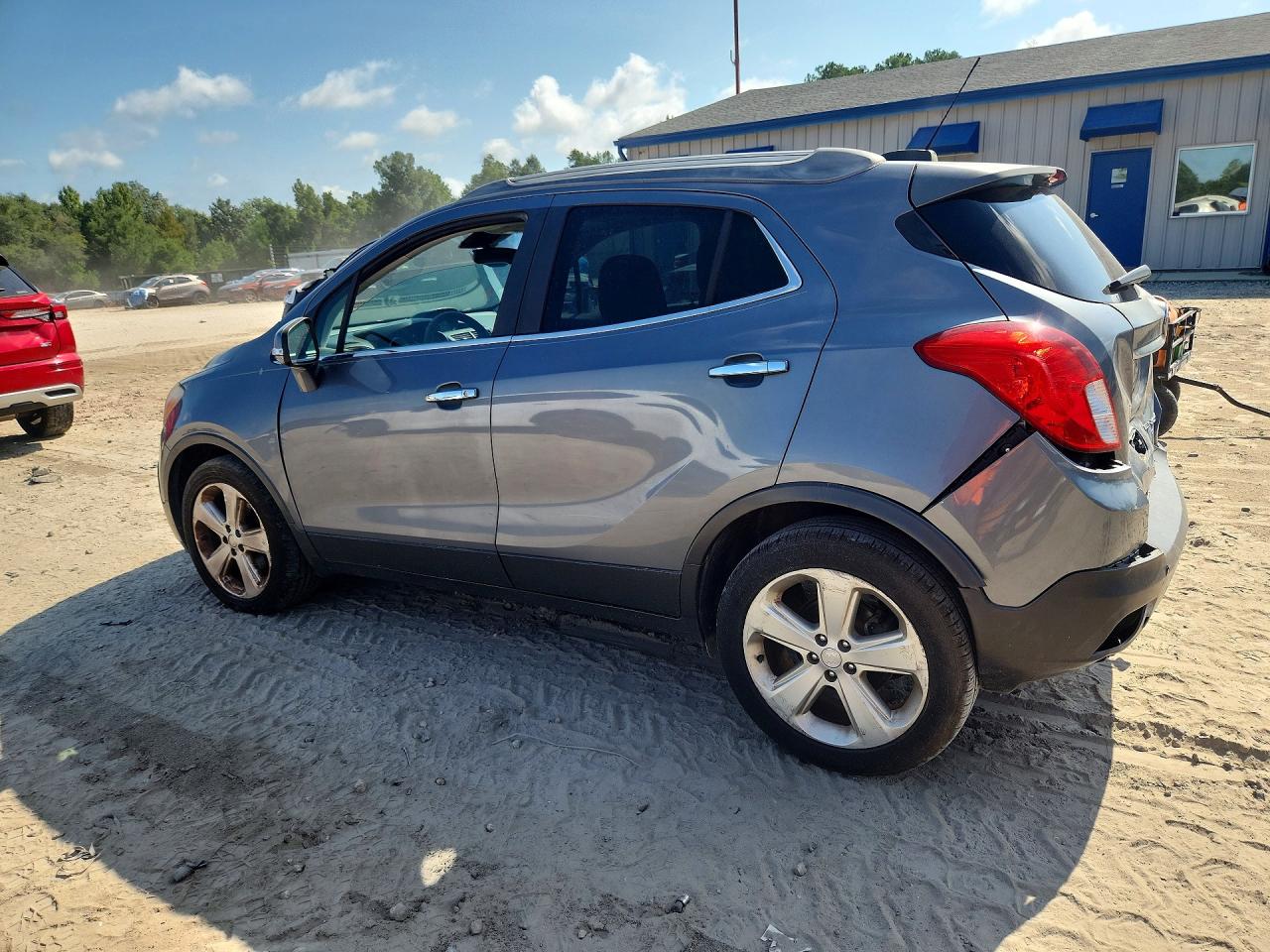 2015 Buick Encore Серебряный vin: KL4CJASB2FB198179