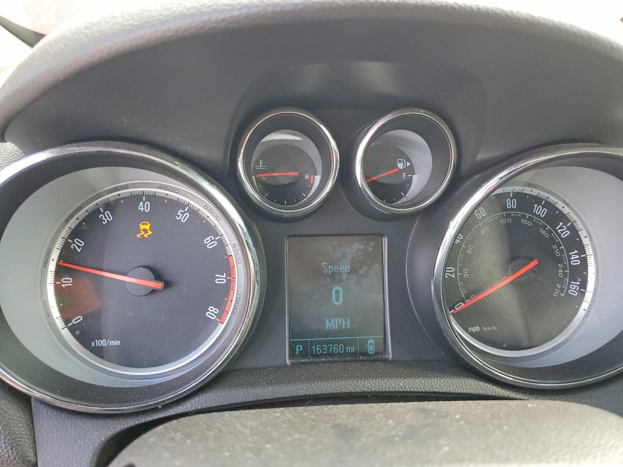 2015 Buick Encore Красный vin: KL4CJASB2FB216406