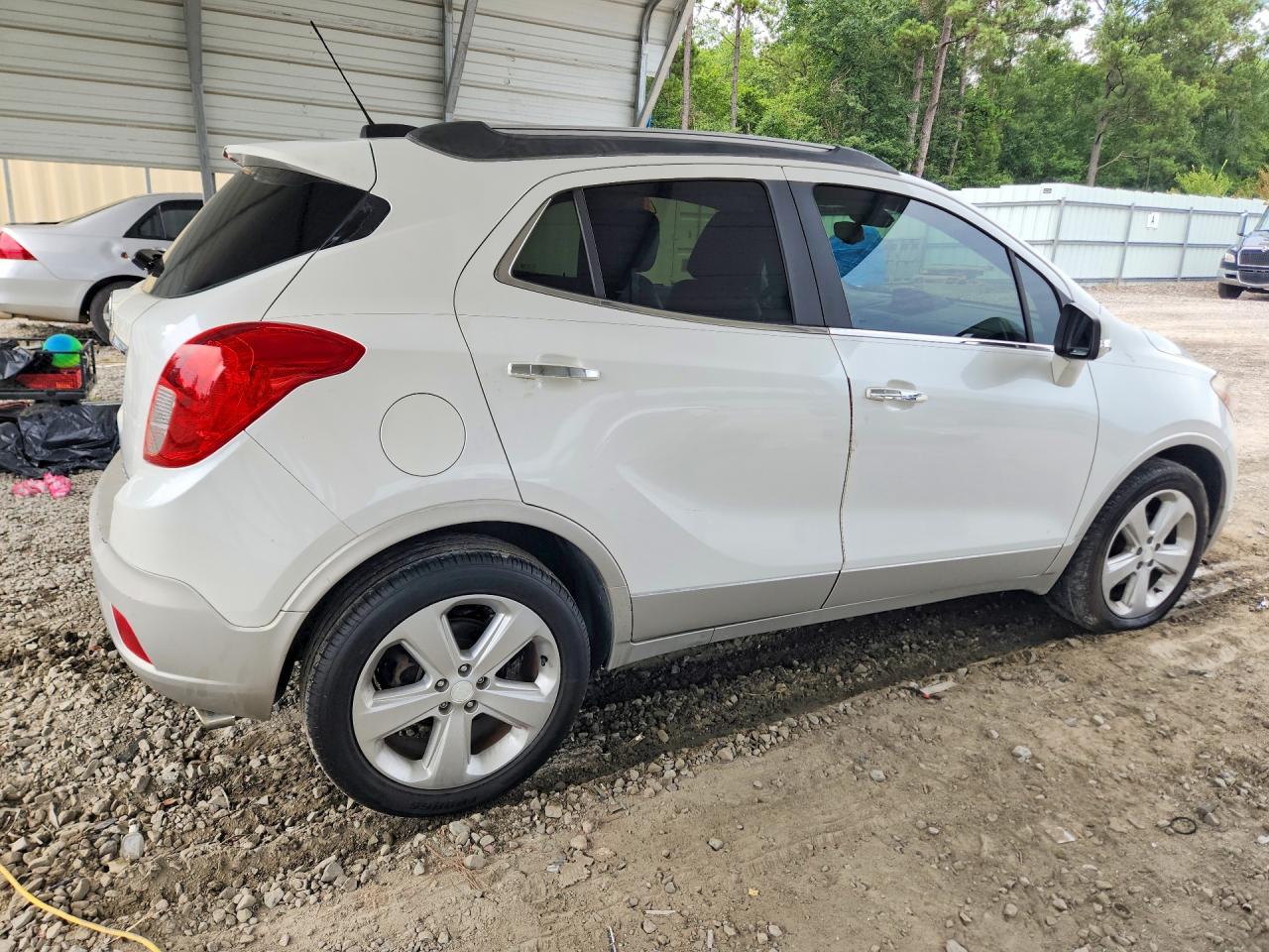 2015 Buick Encore White vin: KL4CJASB2FB252015