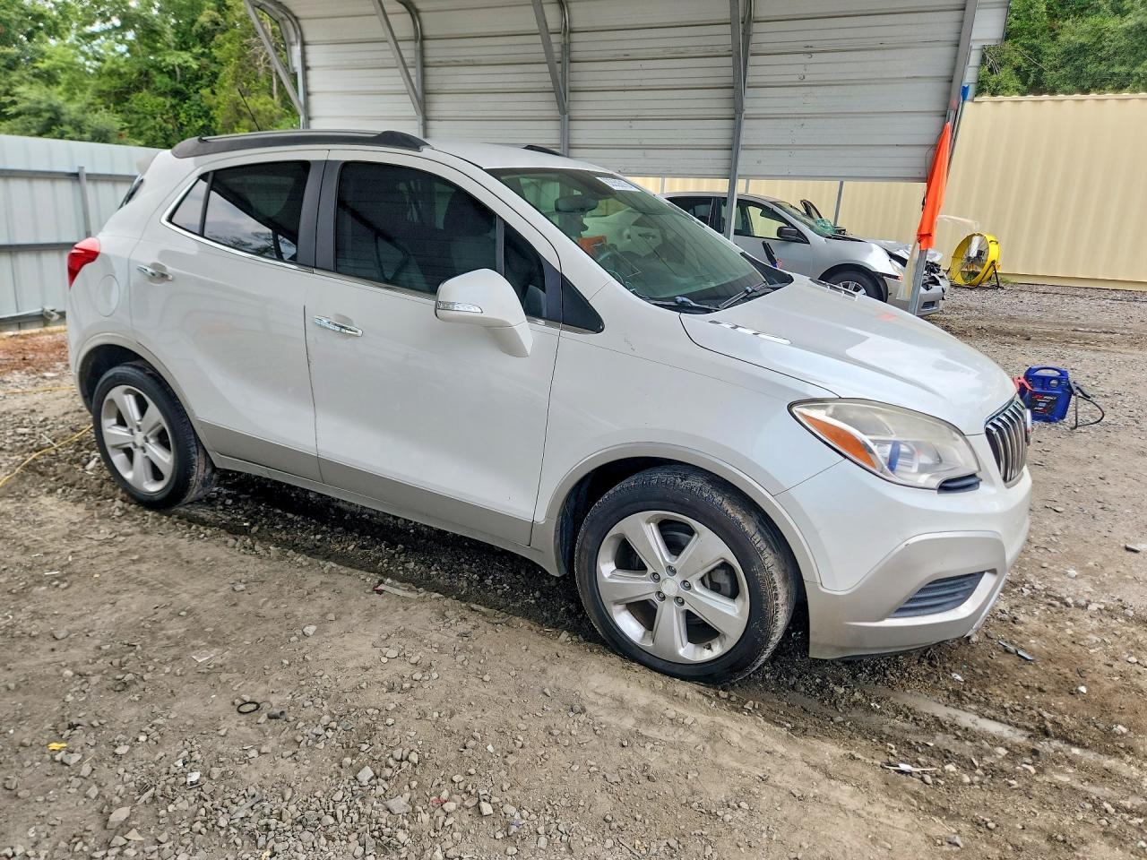 2015 Buick Encore White vin: KL4CJASB2FB252015