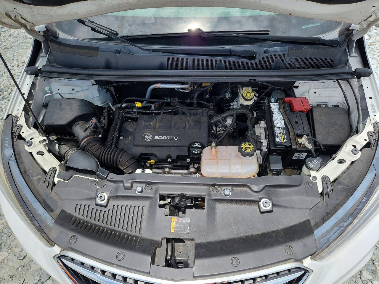 2018 Buick Encore Preferred White vin: KL4CJASB2JB651970