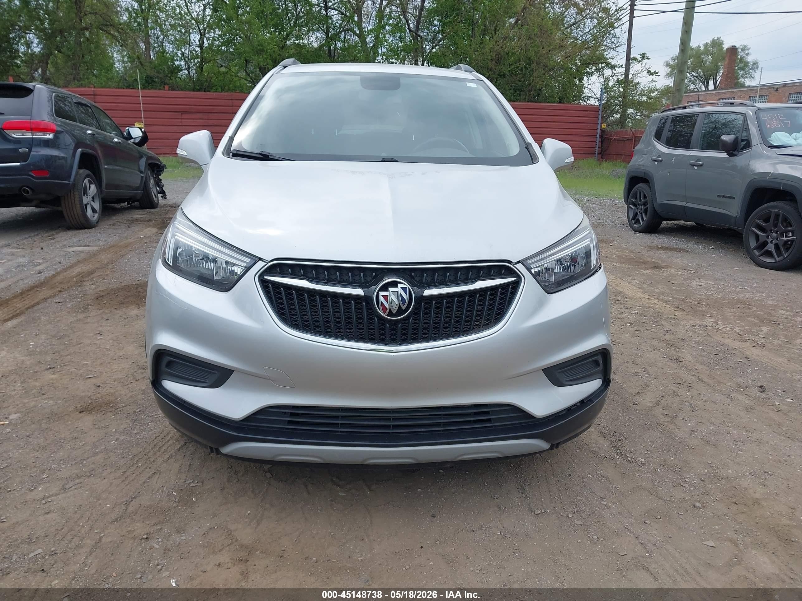 2019 Buick Encore Fwd Preferred Silver vin: KL4CJASB2KB886290