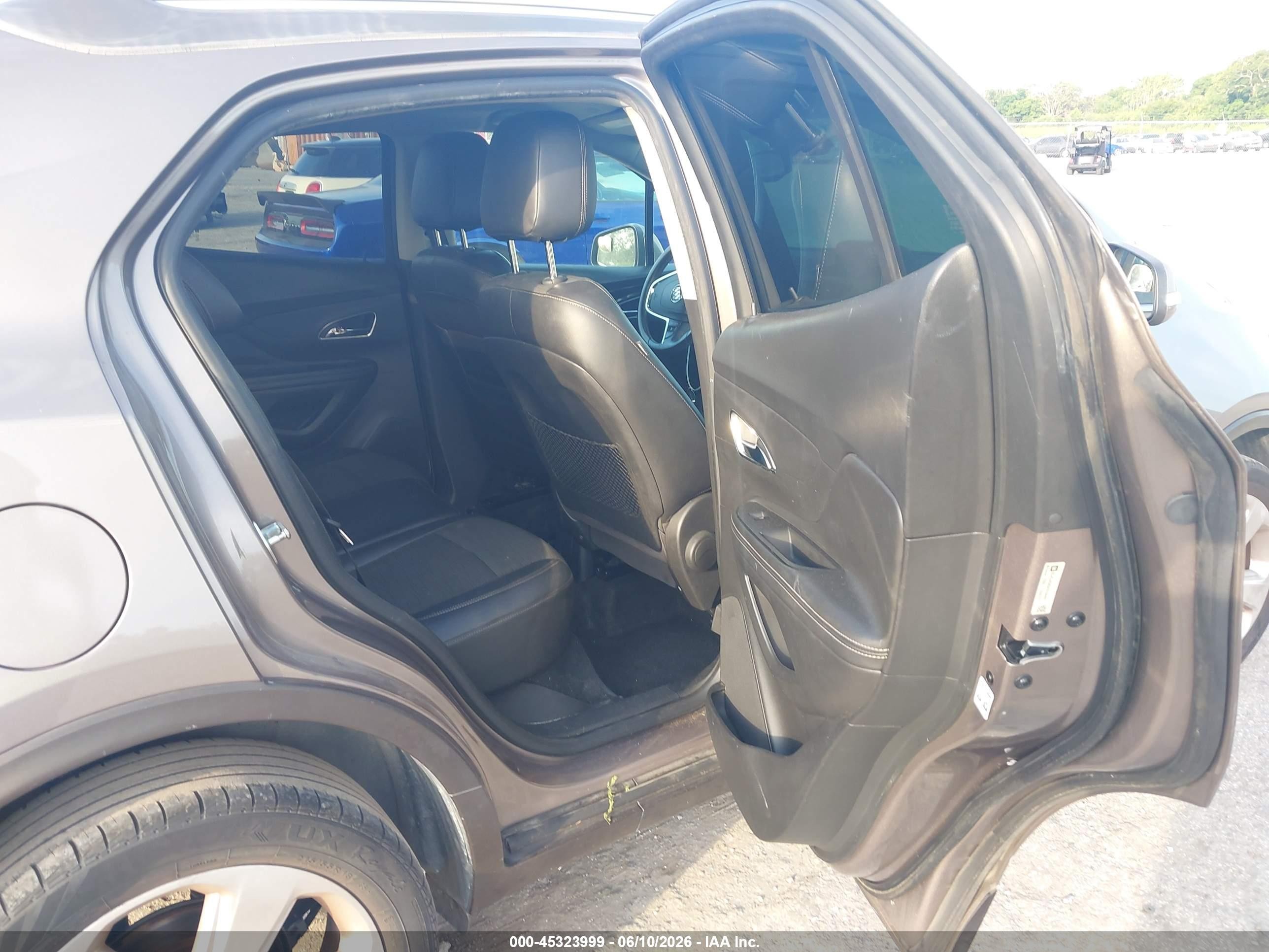 2015 Buick Encore   Серый vin: KL4CJASB3FB104441