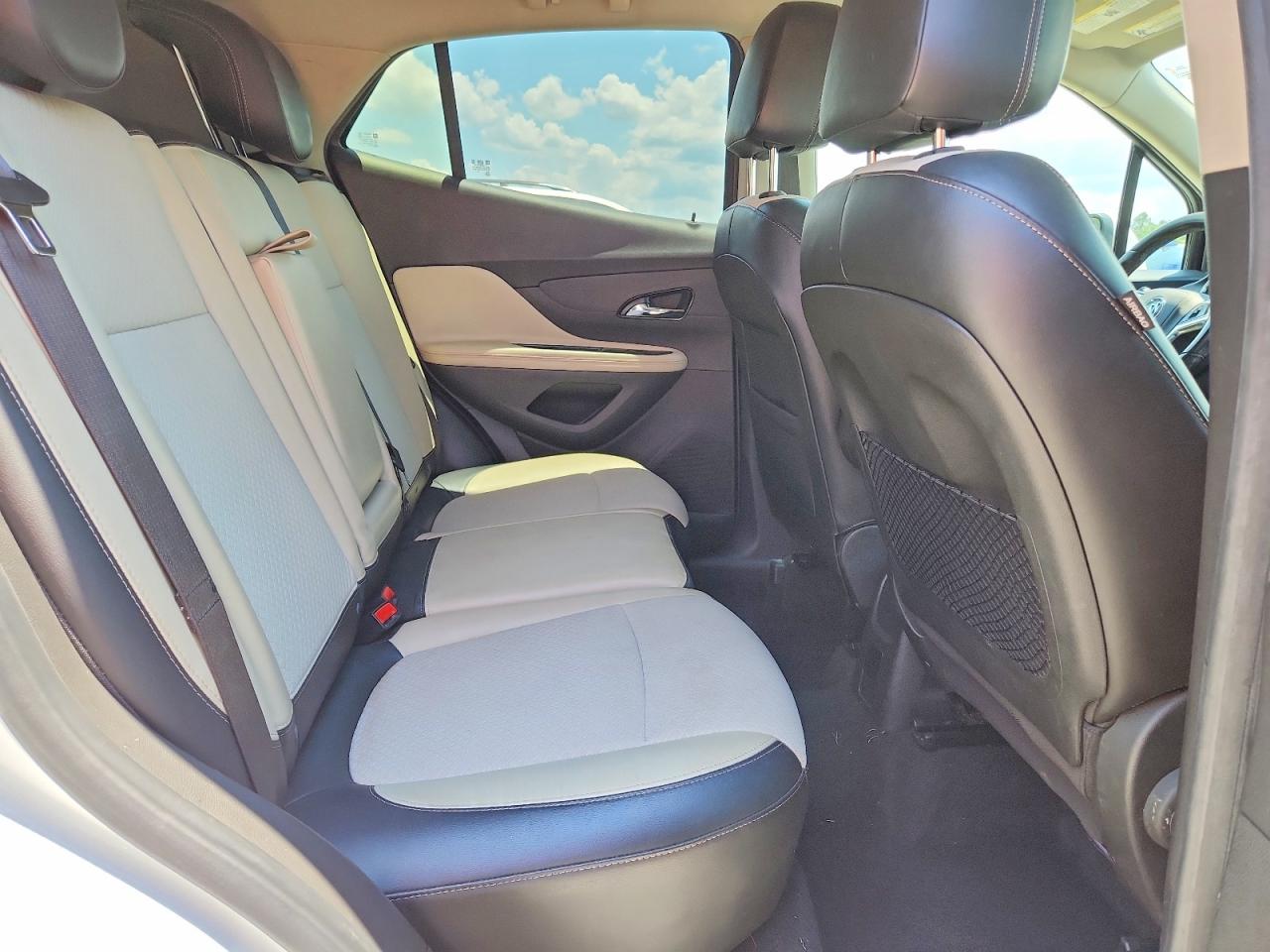 2019 Buick Encore Preferred White vin: KL4CJASB3KB762058