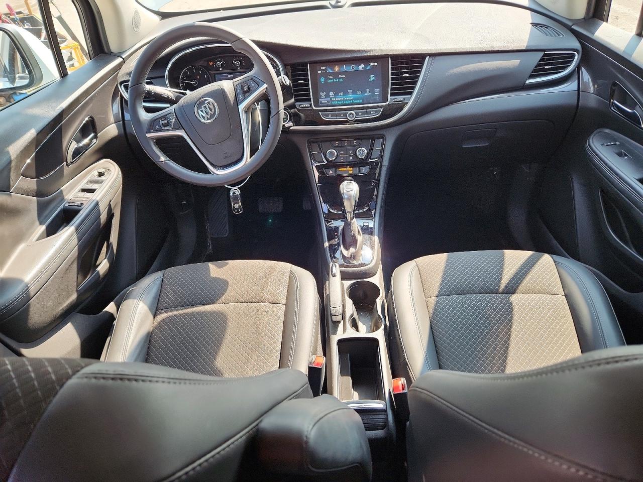 2020 Buick Encore Preferred White vin: KL4CJASB3LB000916