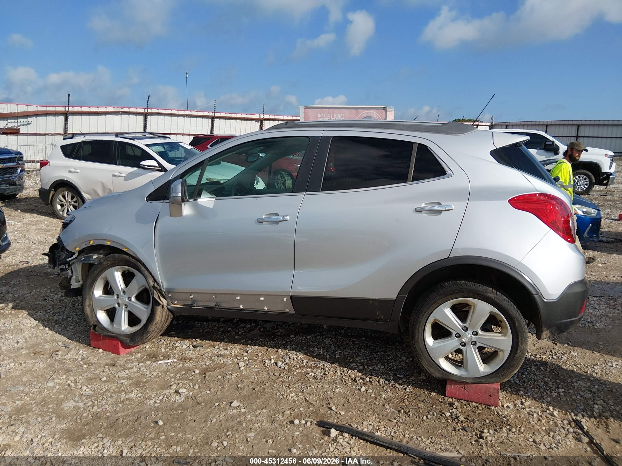 2015 Buick Encore   Silver vin: KL4CJASB4FB056433