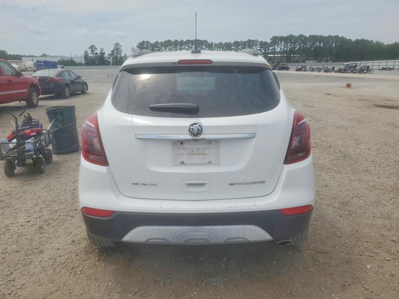 2017 Buick Encore Preferred White vin: KL4CJASB4HB195285