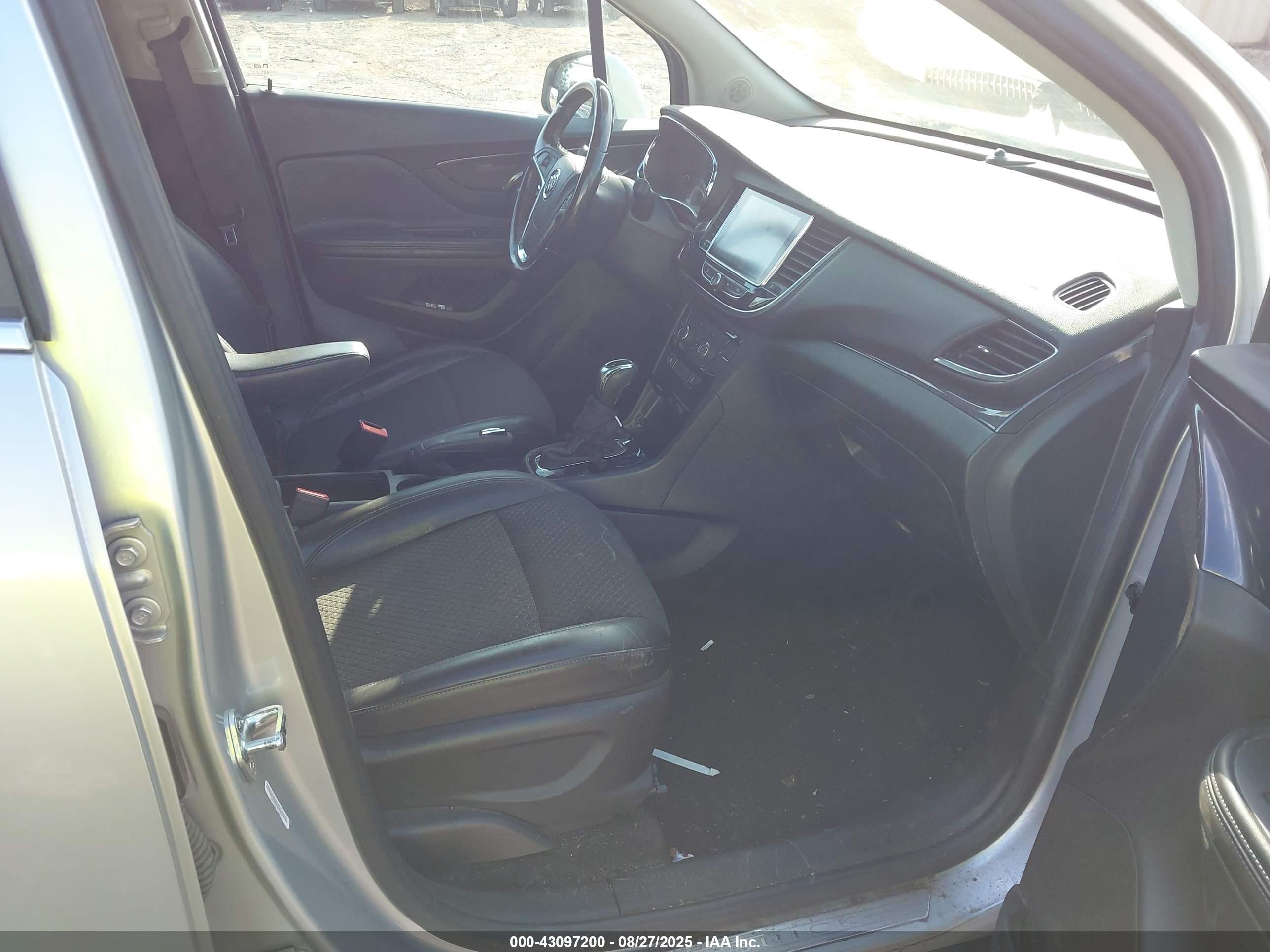 2018 Buick Encore Preferred Silver vin: KL4CJASB4JB648472