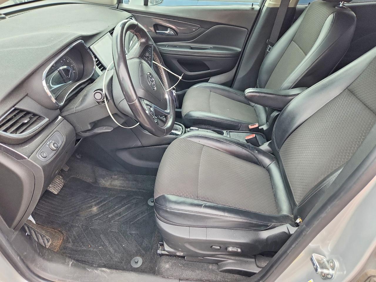 2020 Buick Encore Preferred Серый vin: KL4CJASB4LB342486