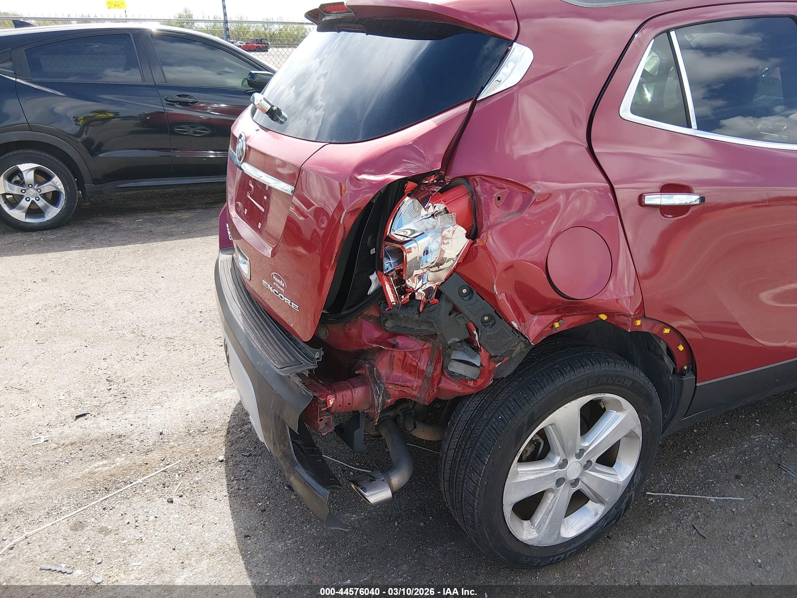 2015 Buick Encore   Красный vin: KL4CJASB5FB245253