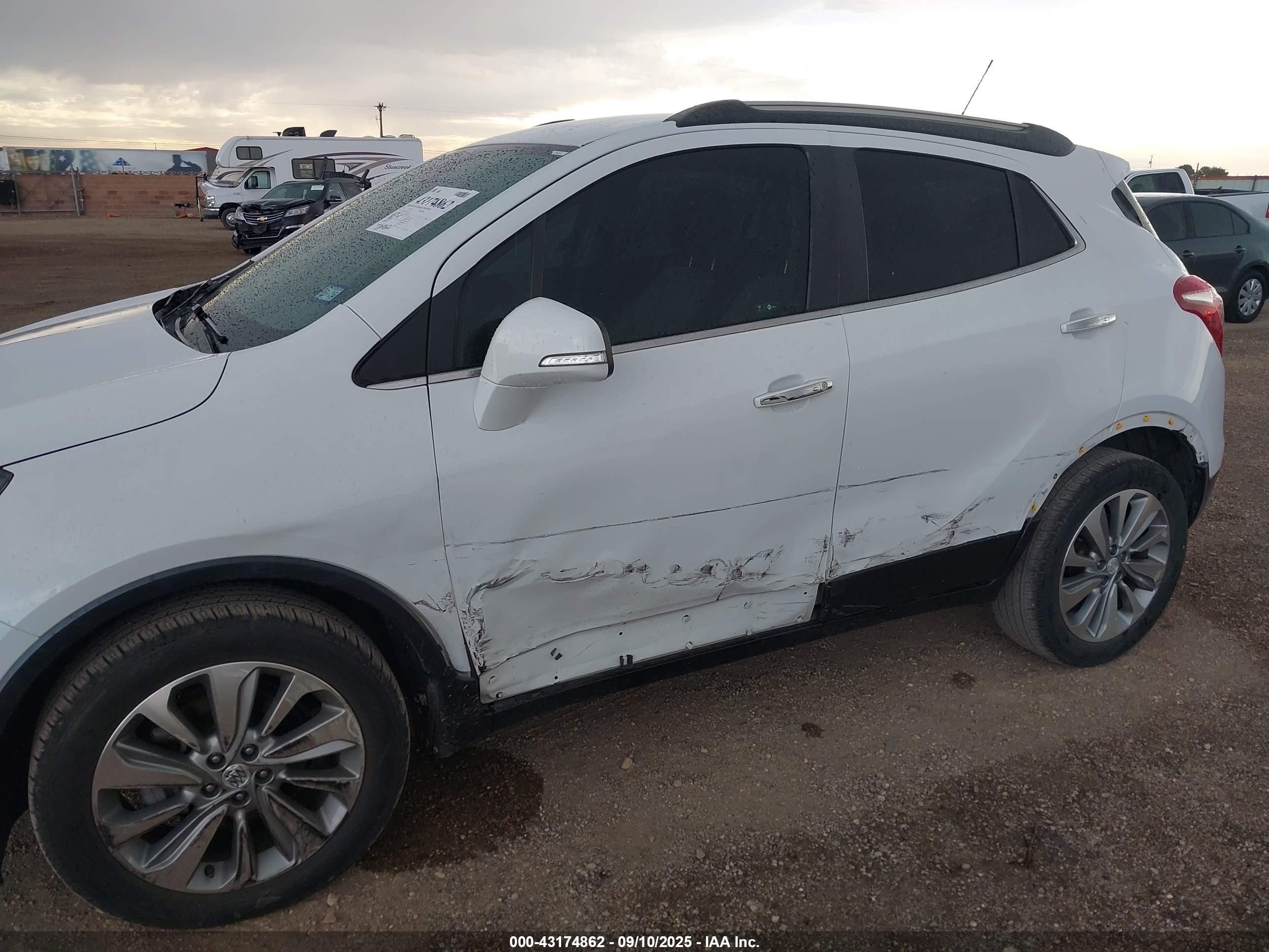 2018 Buick Encore Preferred White vin: KL4CJASB5JB705584