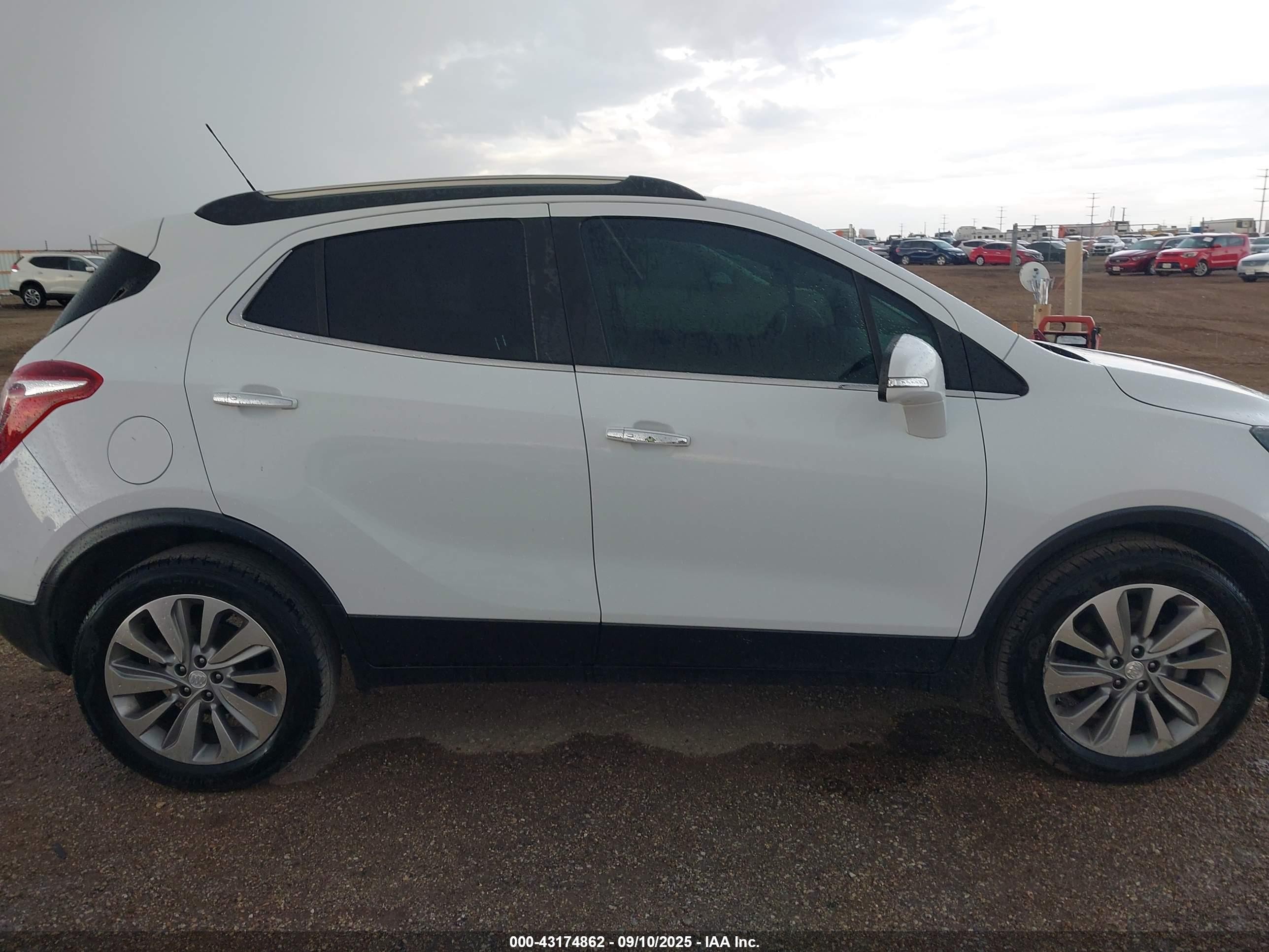 2018 Buick Encore Preferred White vin: KL4CJASB5JB705584