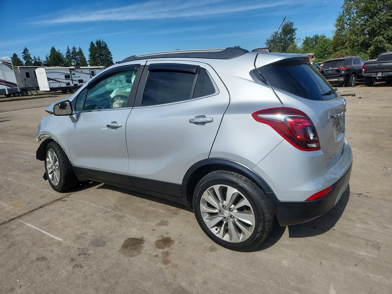 2017 Buick Encore Preferred Серебряный vin: KL4CJASB6HB097181