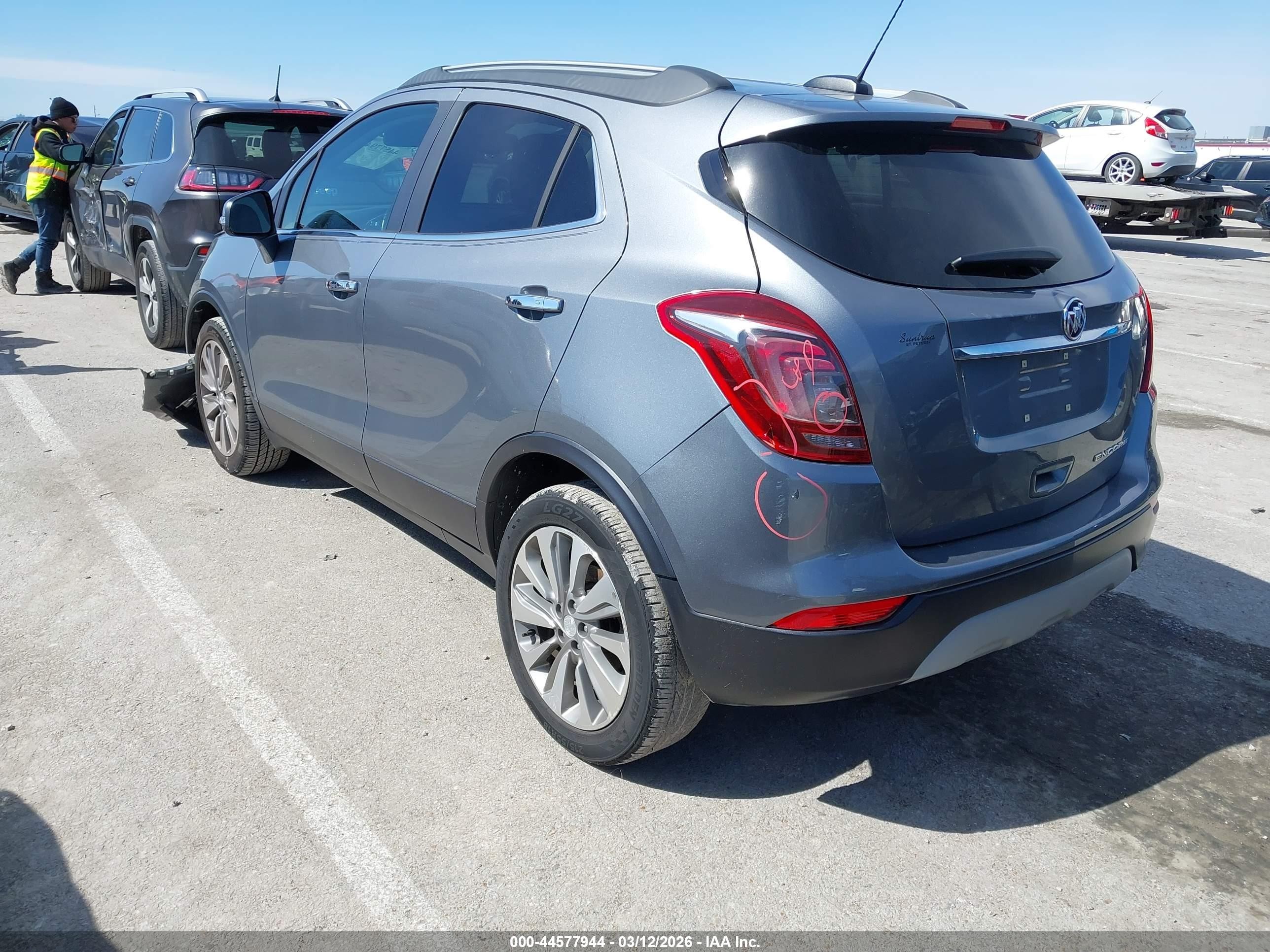 2019 Buick Encore Fwd Preferred Gray vin: KL4CJASB6KB723058