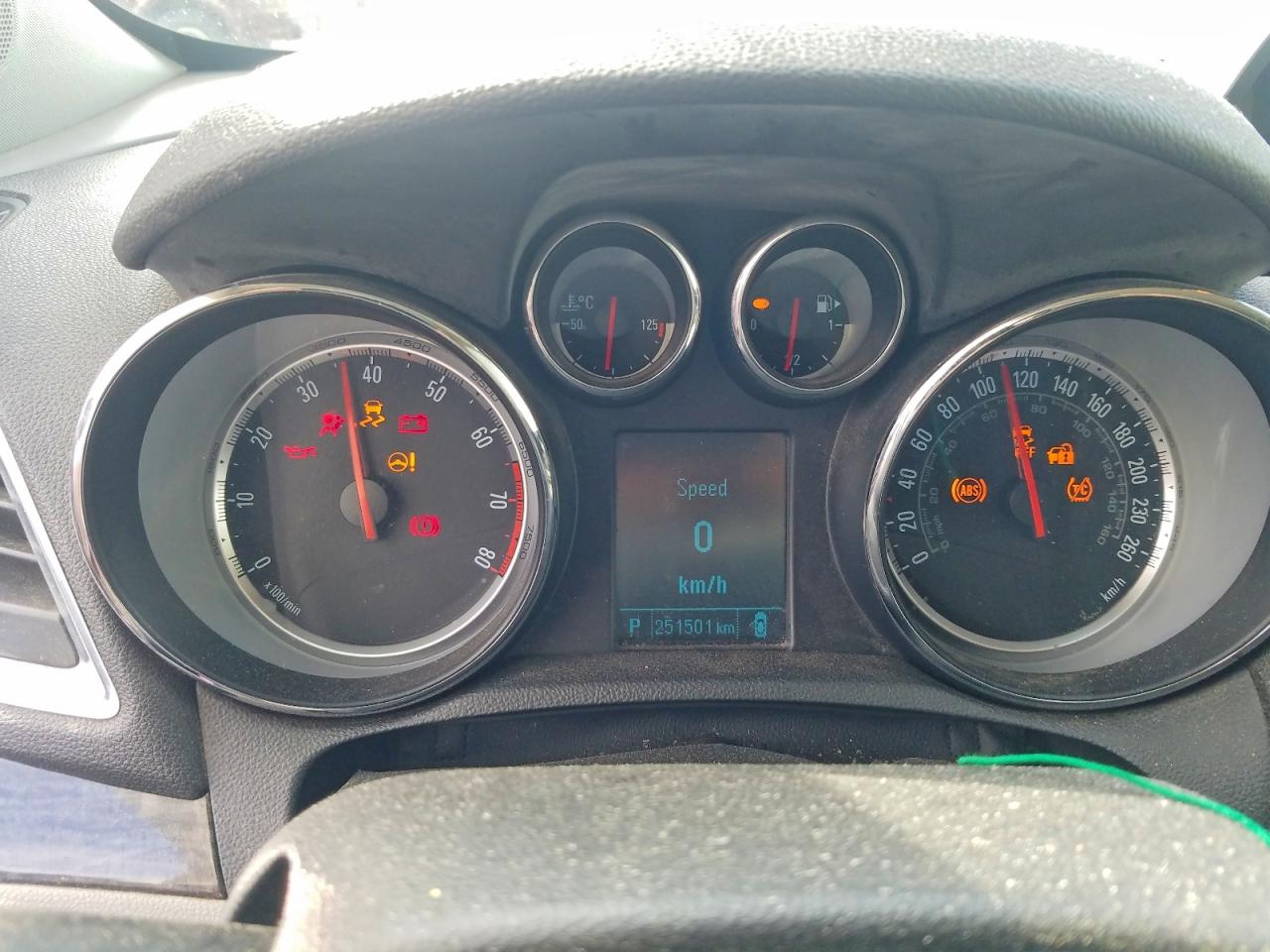 2013 Buick Encore Красный vin: KL4CJASB7DB086376