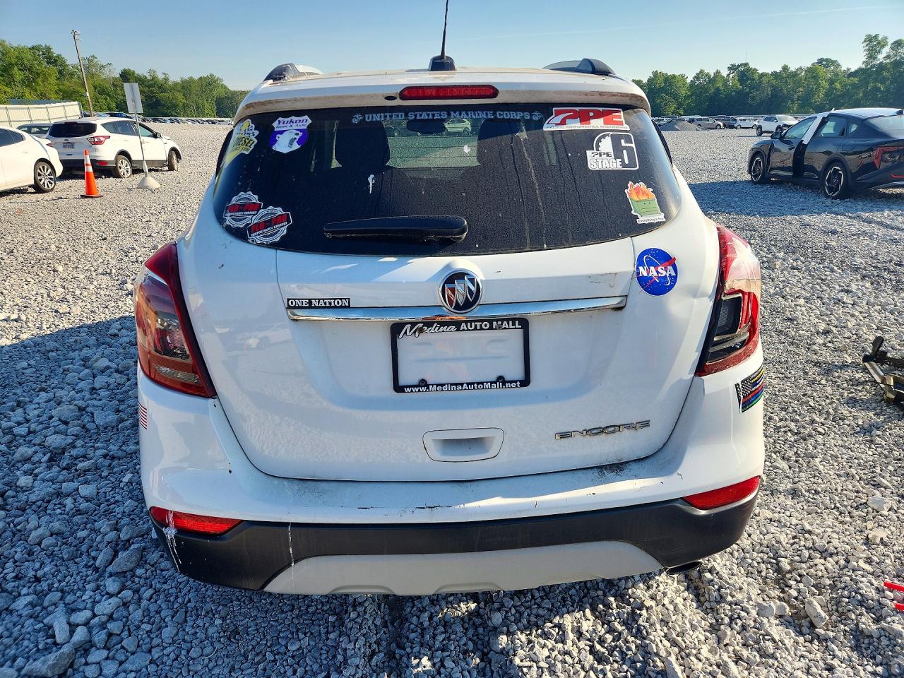 2019 Buick Encore Preferred White vin: KL4CJASB7KB941526