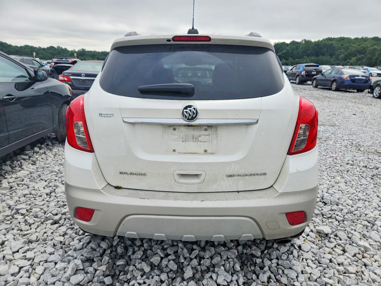 2015 Buick Encore White vin: KL4CJASB8FB270261