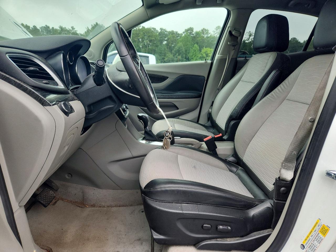 2015 Buick Encore White vin: KL4CJASB8FB270261
