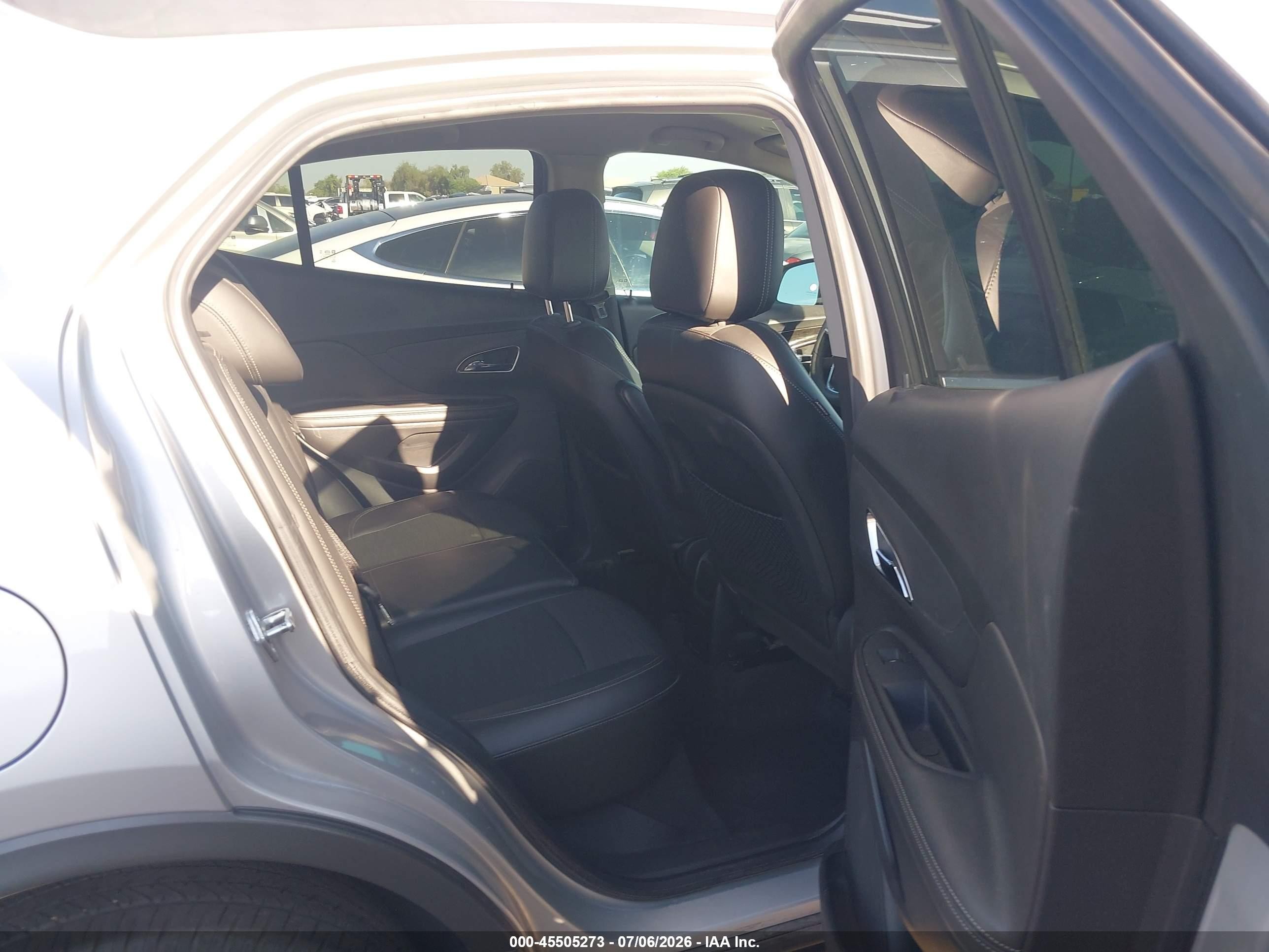 2015 Buick Encore   Silver vin: KL4CJASB9FB218296