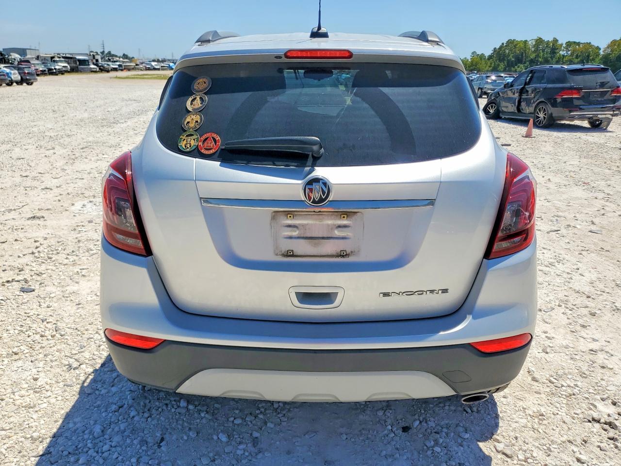 2020 Buick Encore Preferred Серебряный vin: KL4CJASB9LB017932