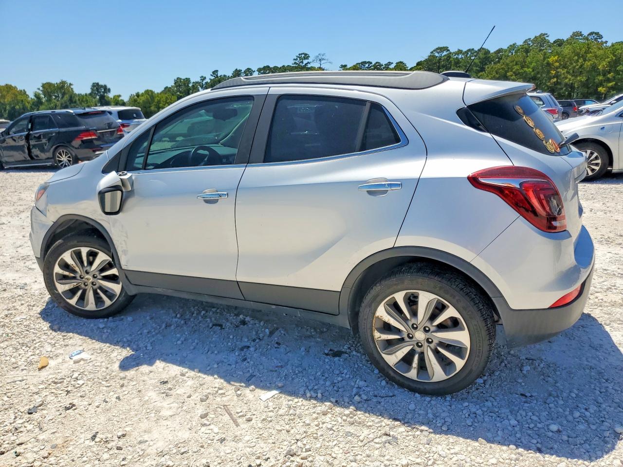 2020 Buick Encore Preferred Серебряный vin: KL4CJASB9LB017932