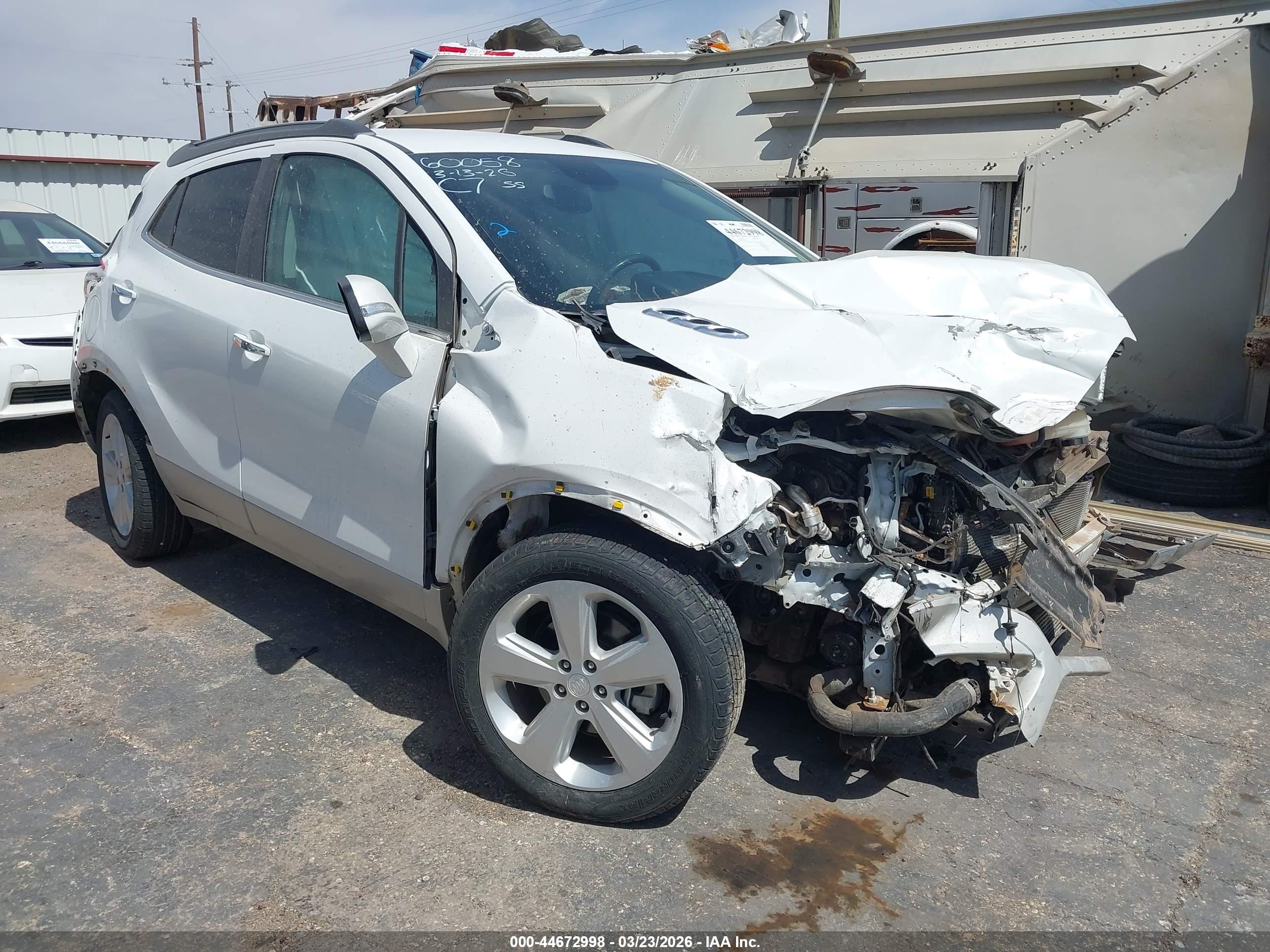 2015 Buick Encore   Белый vin: KL4CJASBXFB244485