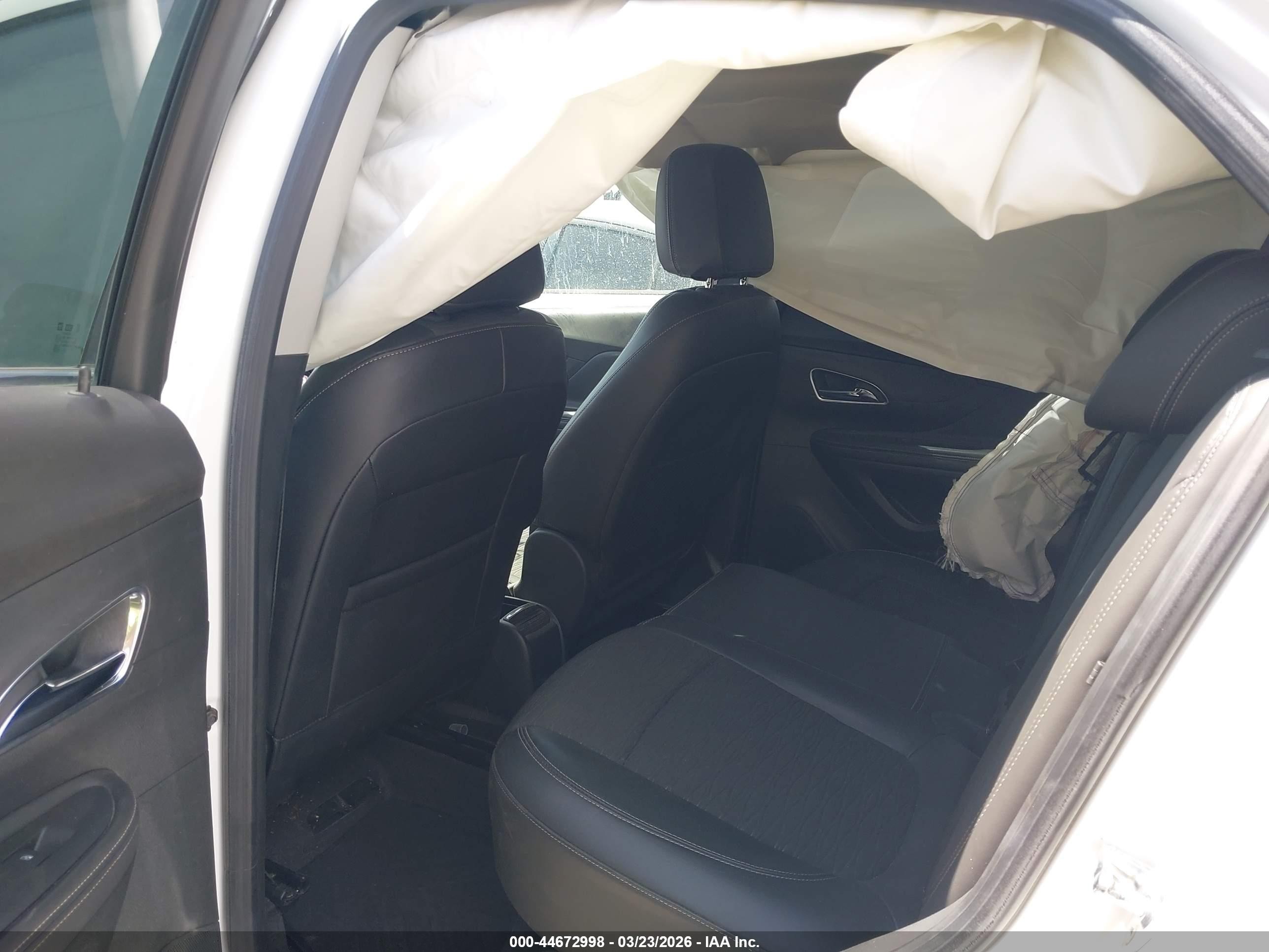 2015 Buick Encore   White vin: KL4CJASBXFB244485