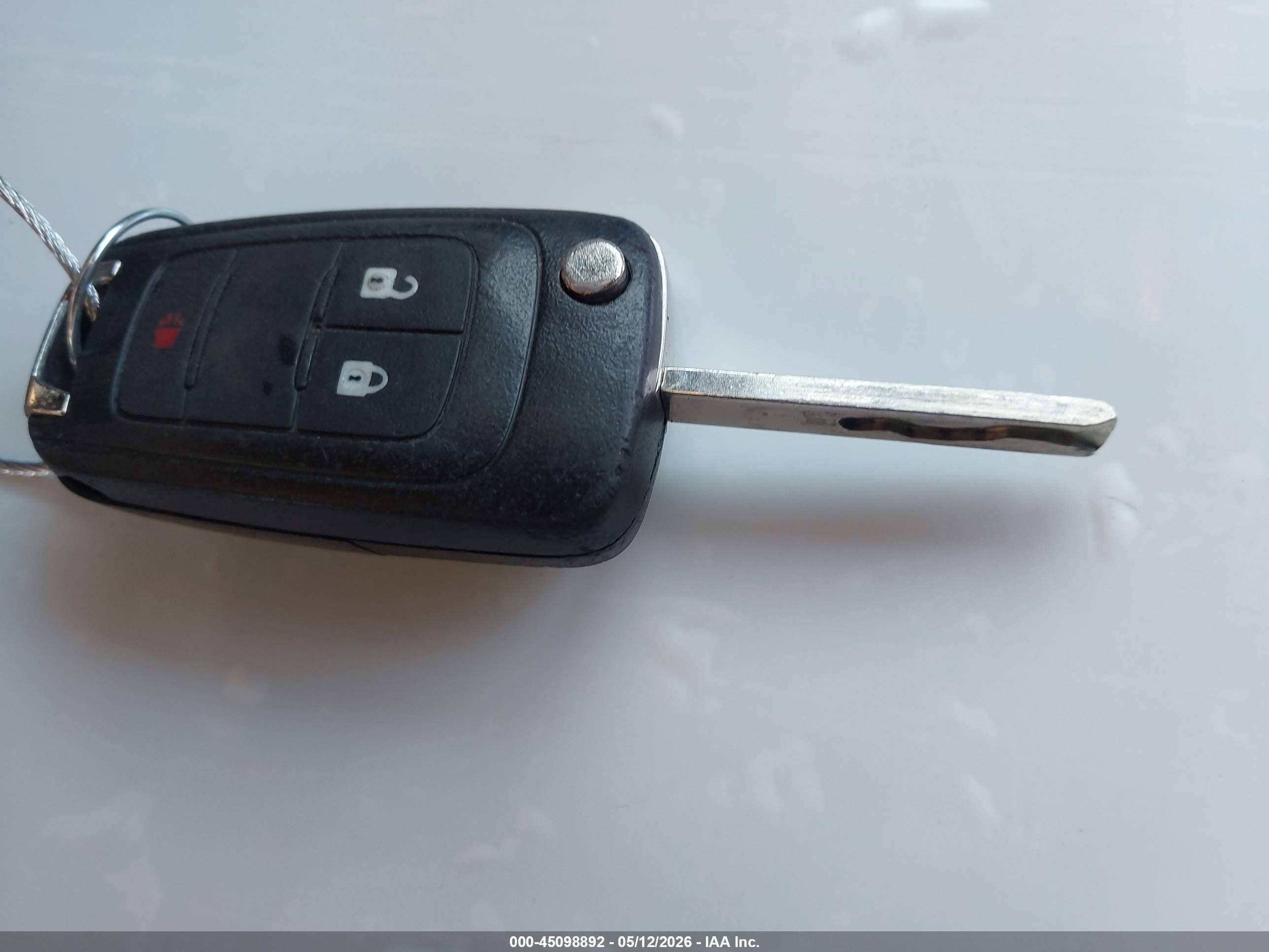 2015 Buick Encore   Серебряный vin: KL4CJASBXFB259620