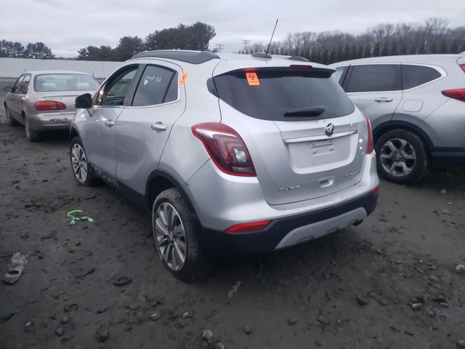 2018 Buick Encore Preferred Серебряный vin: KL4CJASBXJB519829