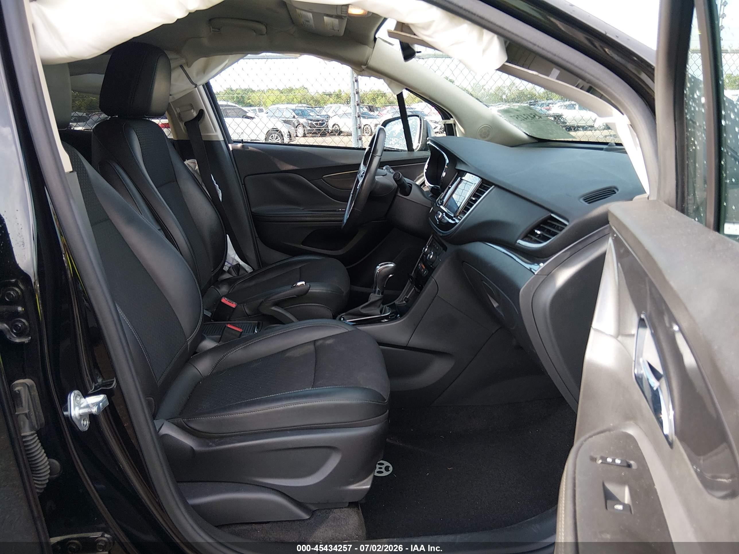 2022 Buick Encore Fwd Preferred Black vin: KL4CJASM0NB501539
