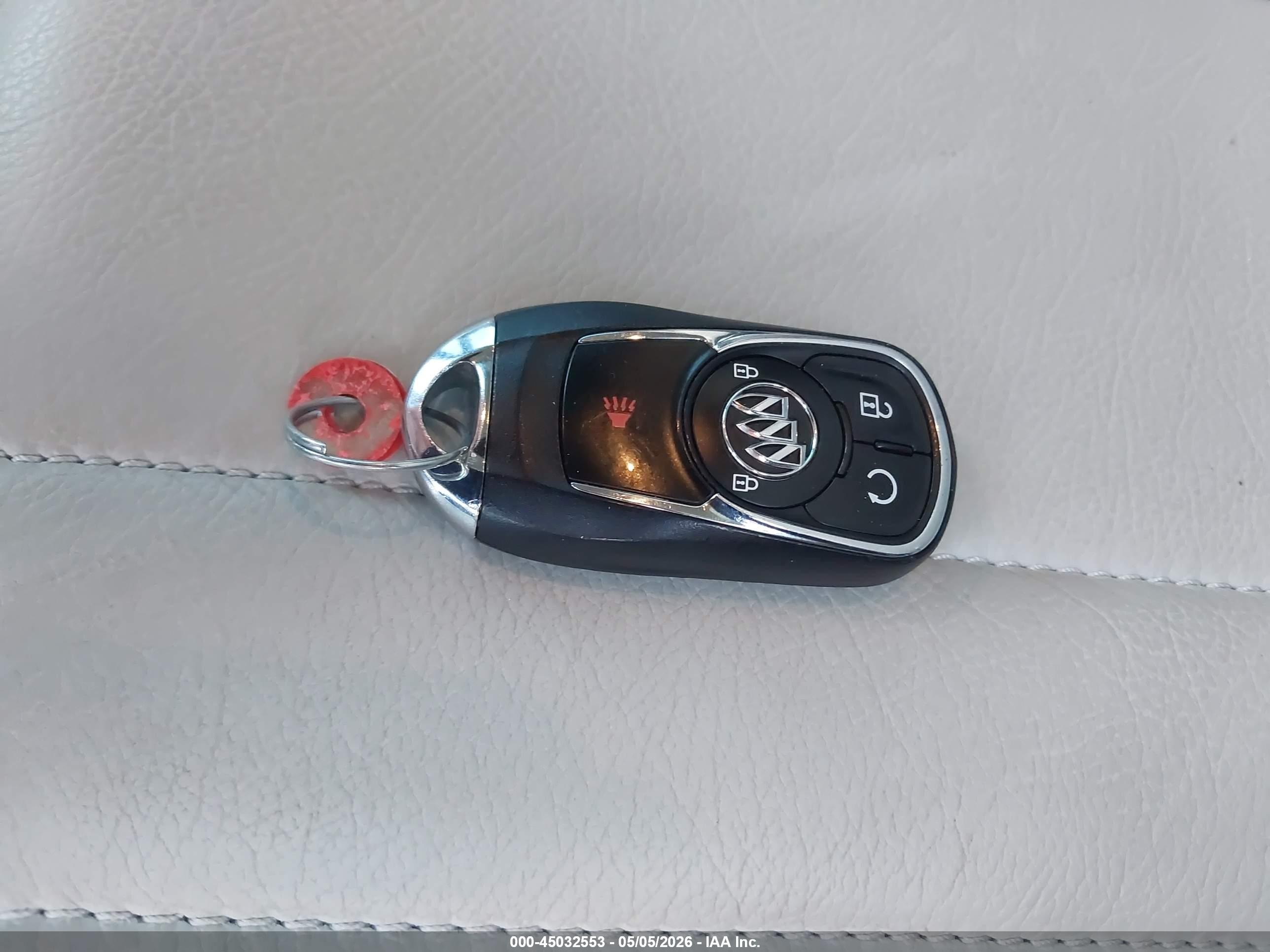 2022 Buick Encore Fwd Preferred Серебряный vin: KL4CJASMXNB525640