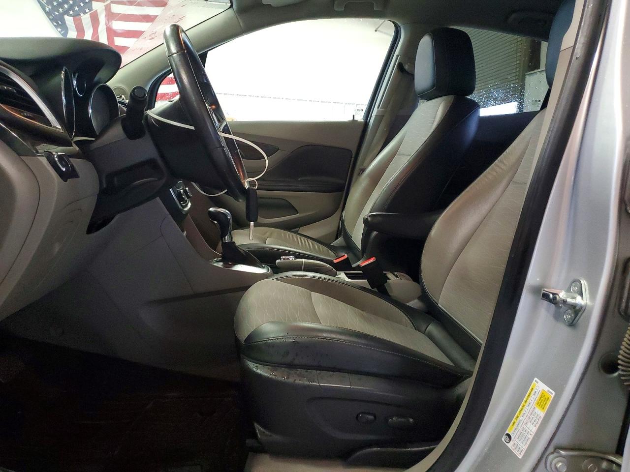 2015 Buick Encore Convenience Silver vin: KL4CJBSB1FB152364