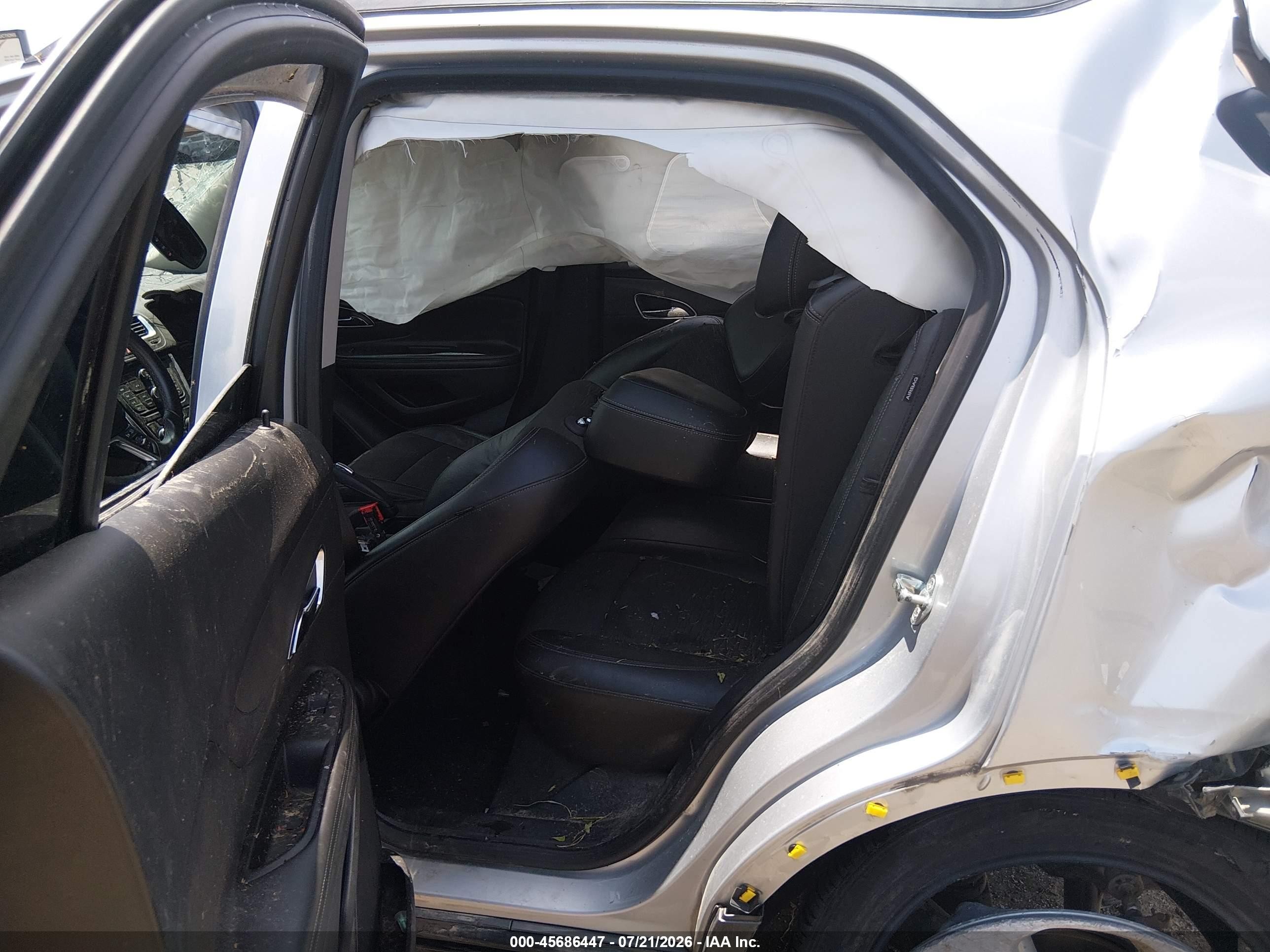 2015 Buick Encore Convenience Silver vin: KL4CJBSB3FB269041