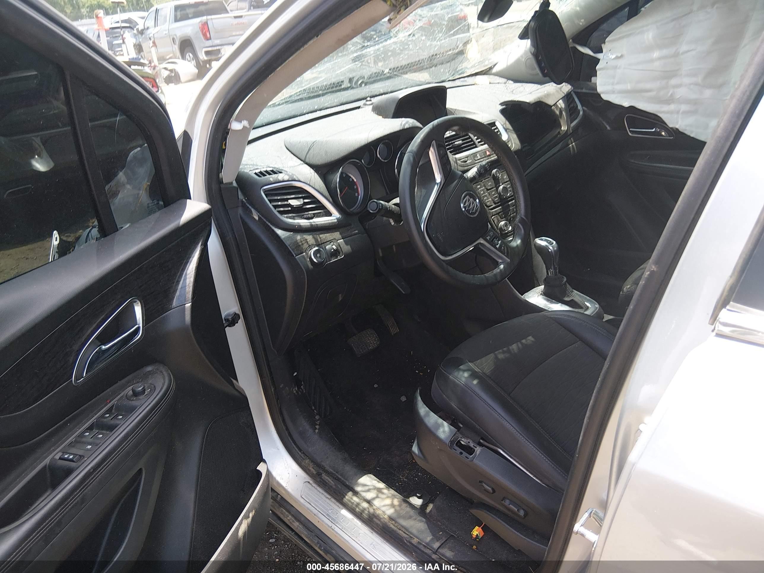 2015 Buick Encore Convenience Silver vin: KL4CJBSB3FB269041