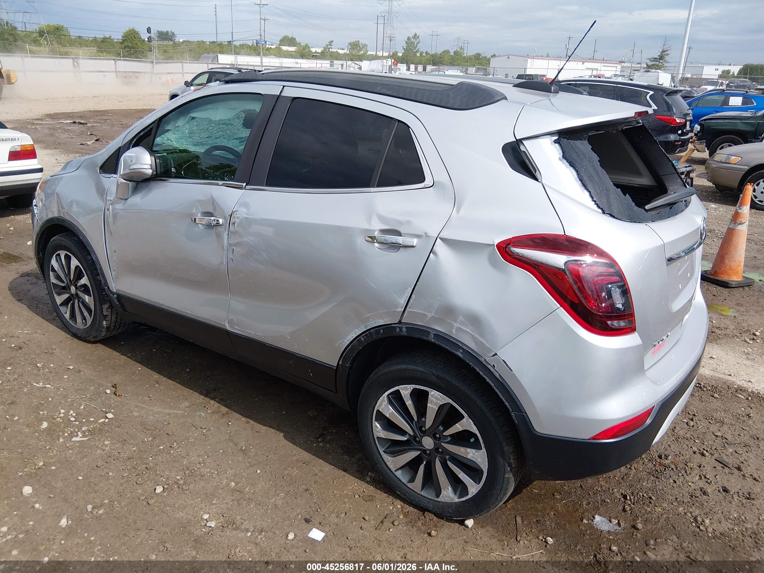 2017 Buick Encore Preferred Ii Silver vin: KL4CJBSB3HB149923