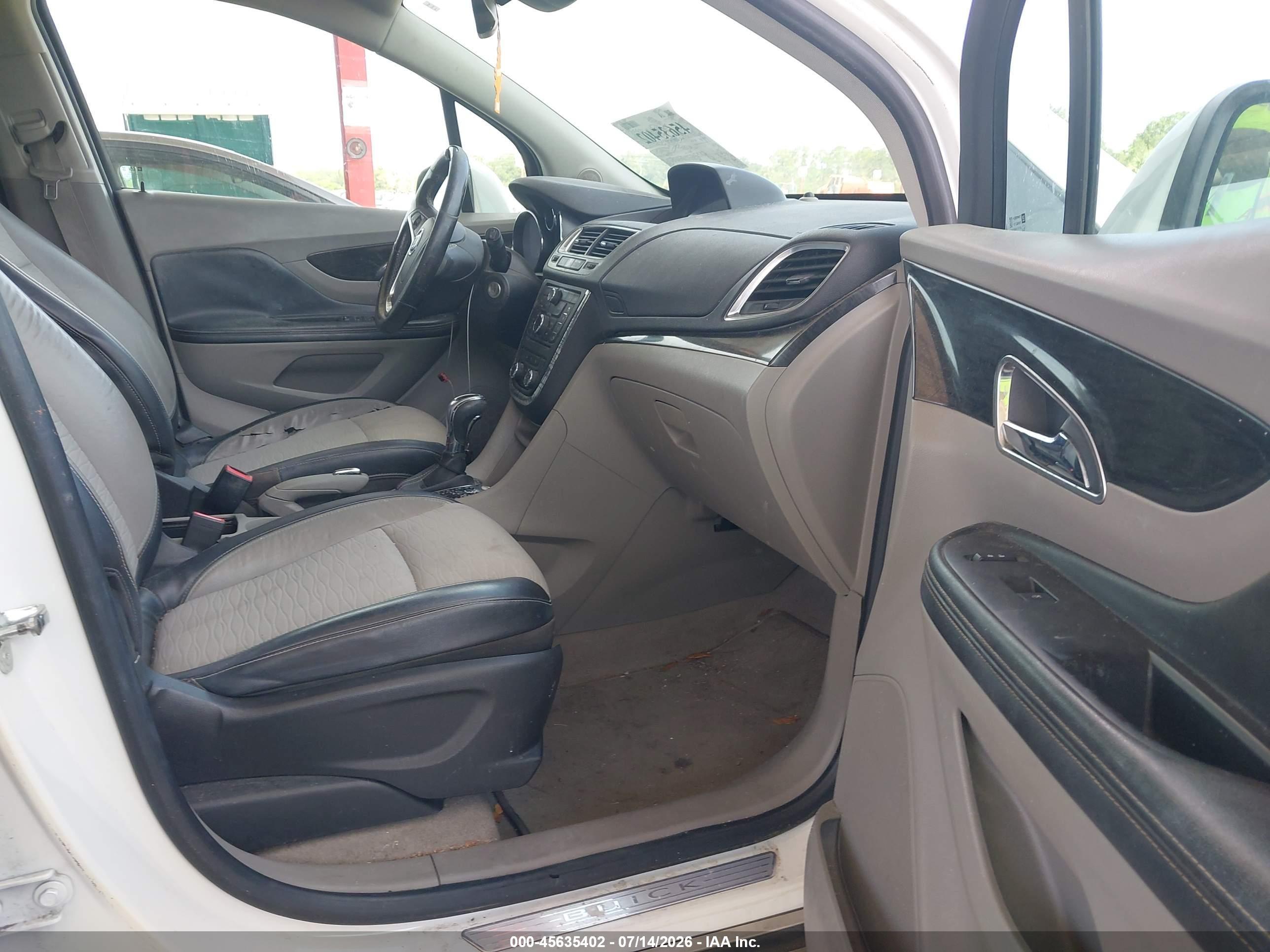 2015 Buick Encore Convenience Белый vin: KL4CJBSB4FB113543