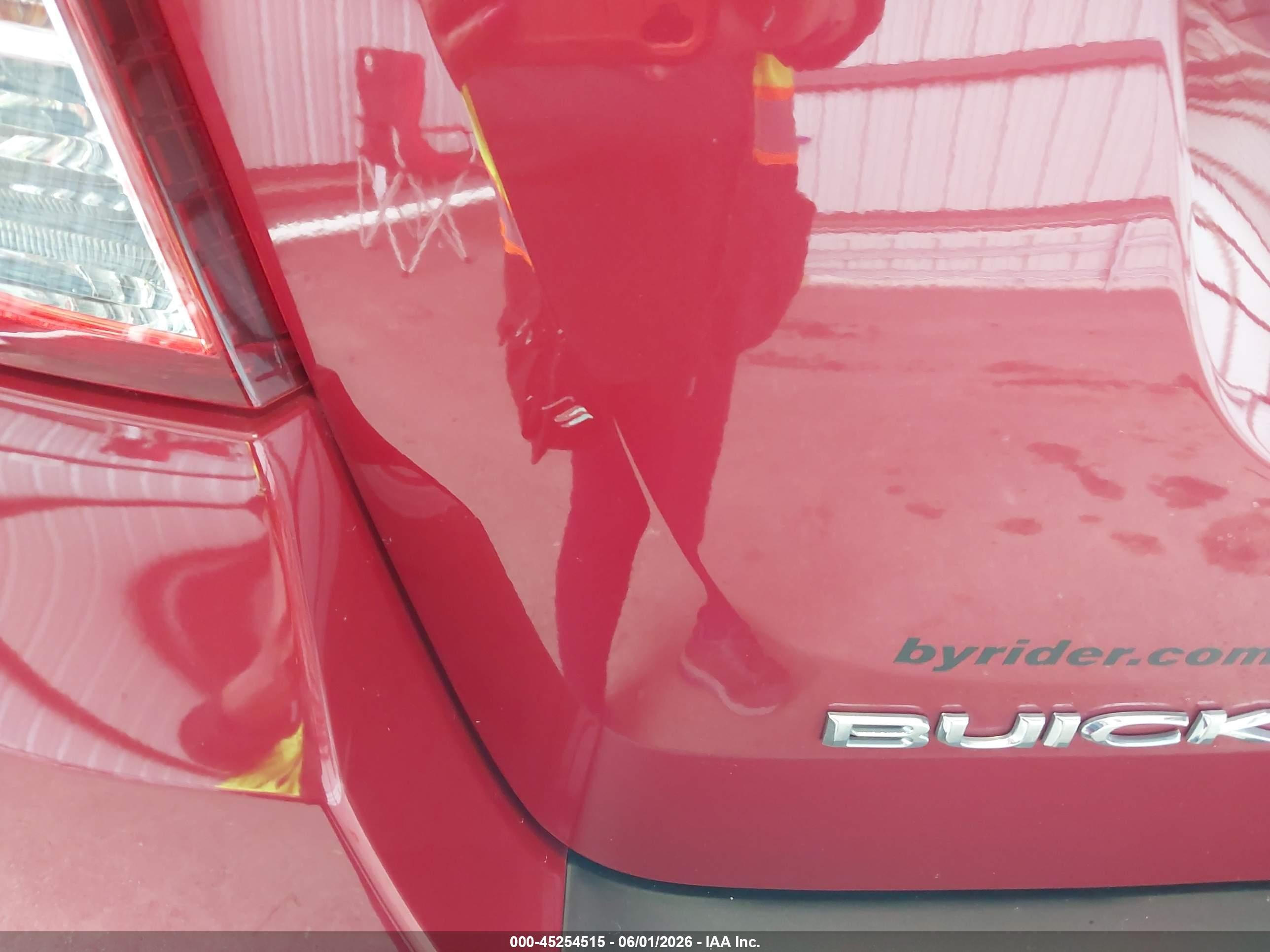 2015 Buick Encore Convenience Red vin: KL4CJBSB4FB179901