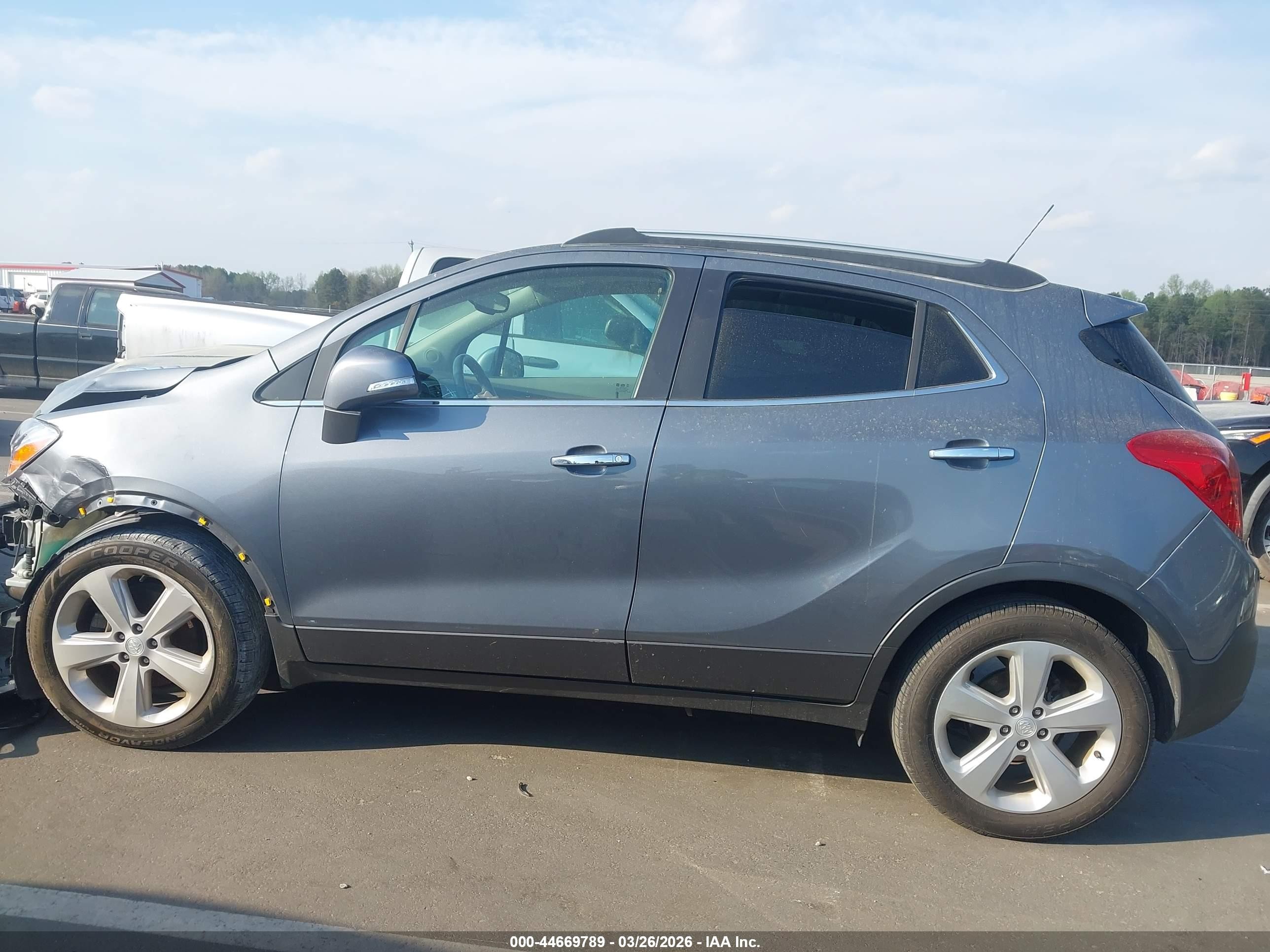 2015 Buick Encore Convenience Серебряный vin: KL4CJBSB5FB043325