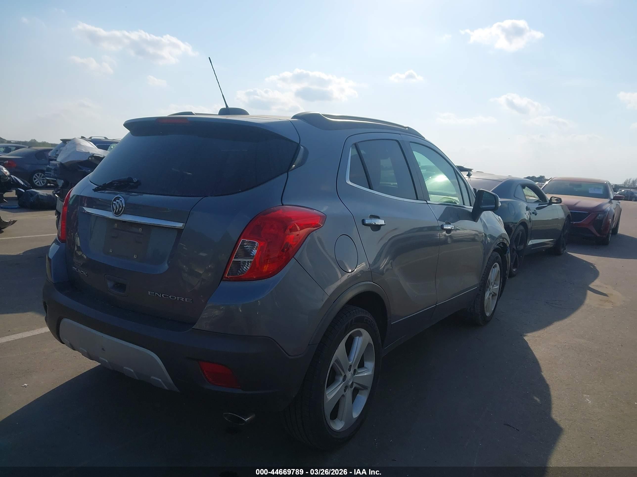 2015 Buick Encore Convenience Серебряный vin: KL4CJBSB5FB043325