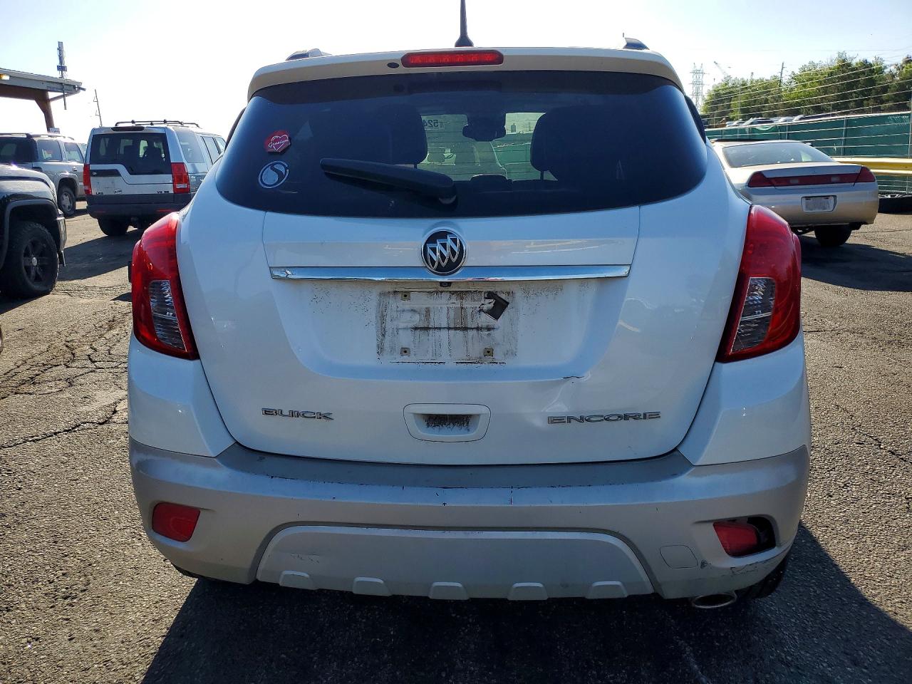 2014 Buick Encore Convenience White vin: KL4CJBSB7EB702312