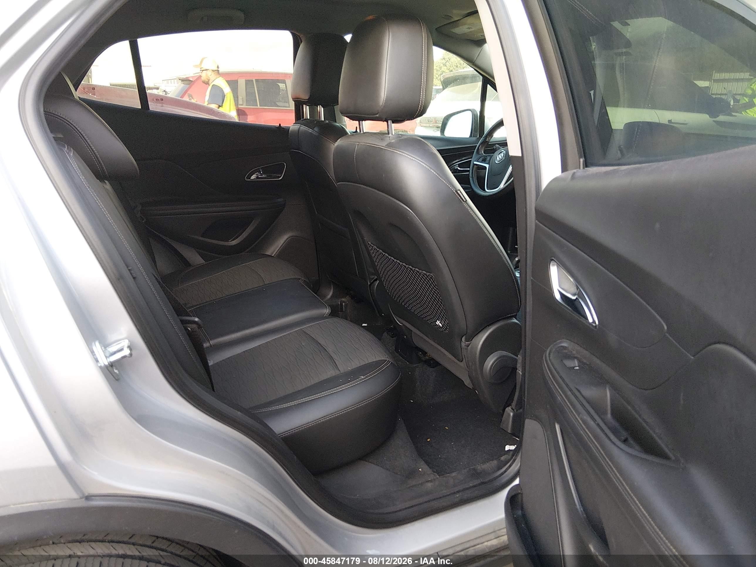 2015 Buick Encore Convenience Silver vin: KL4CJBSB7FB234759