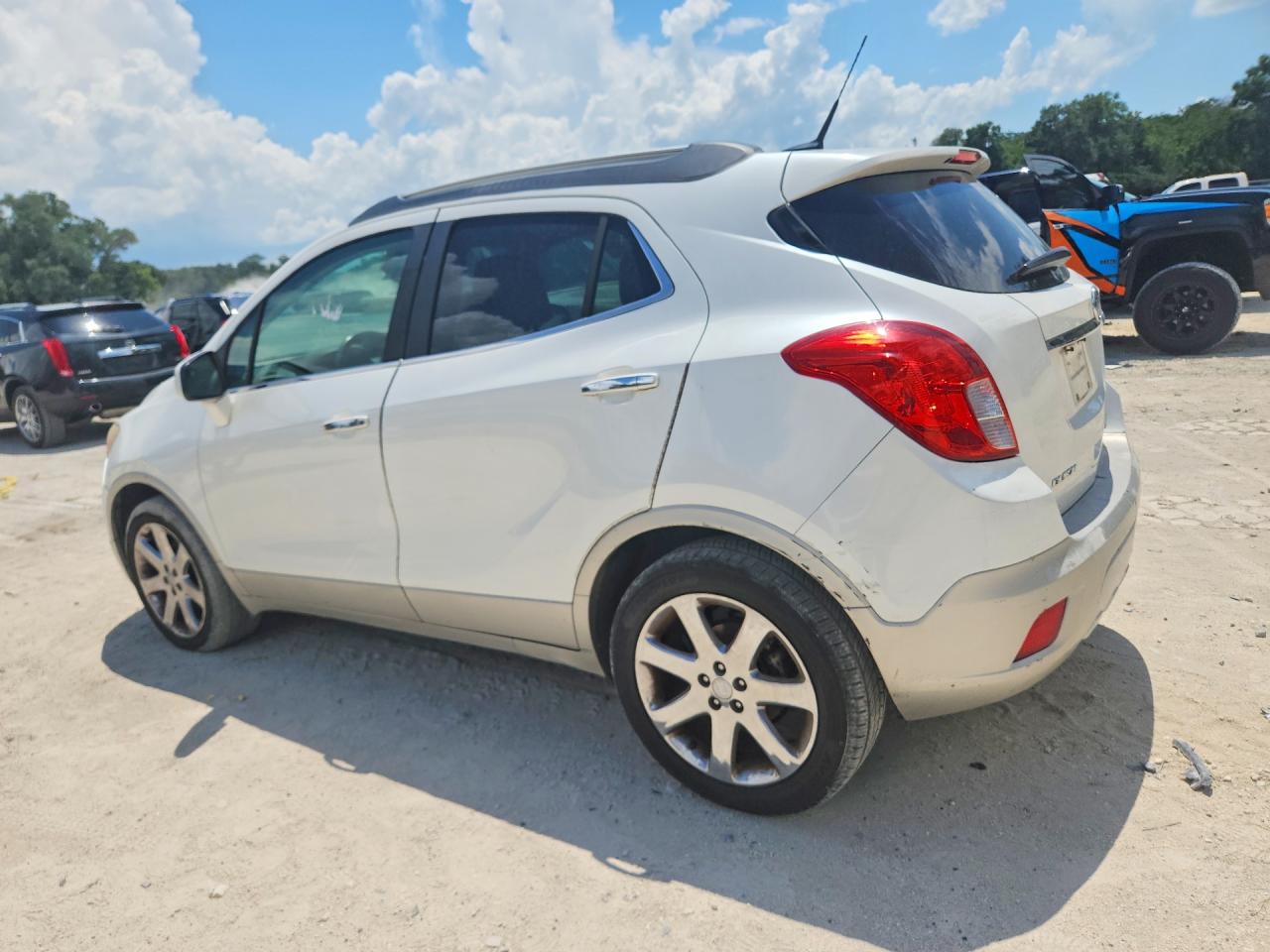 2013 Buick Encore Convenience White vin: KL4CJBSB8DB084805