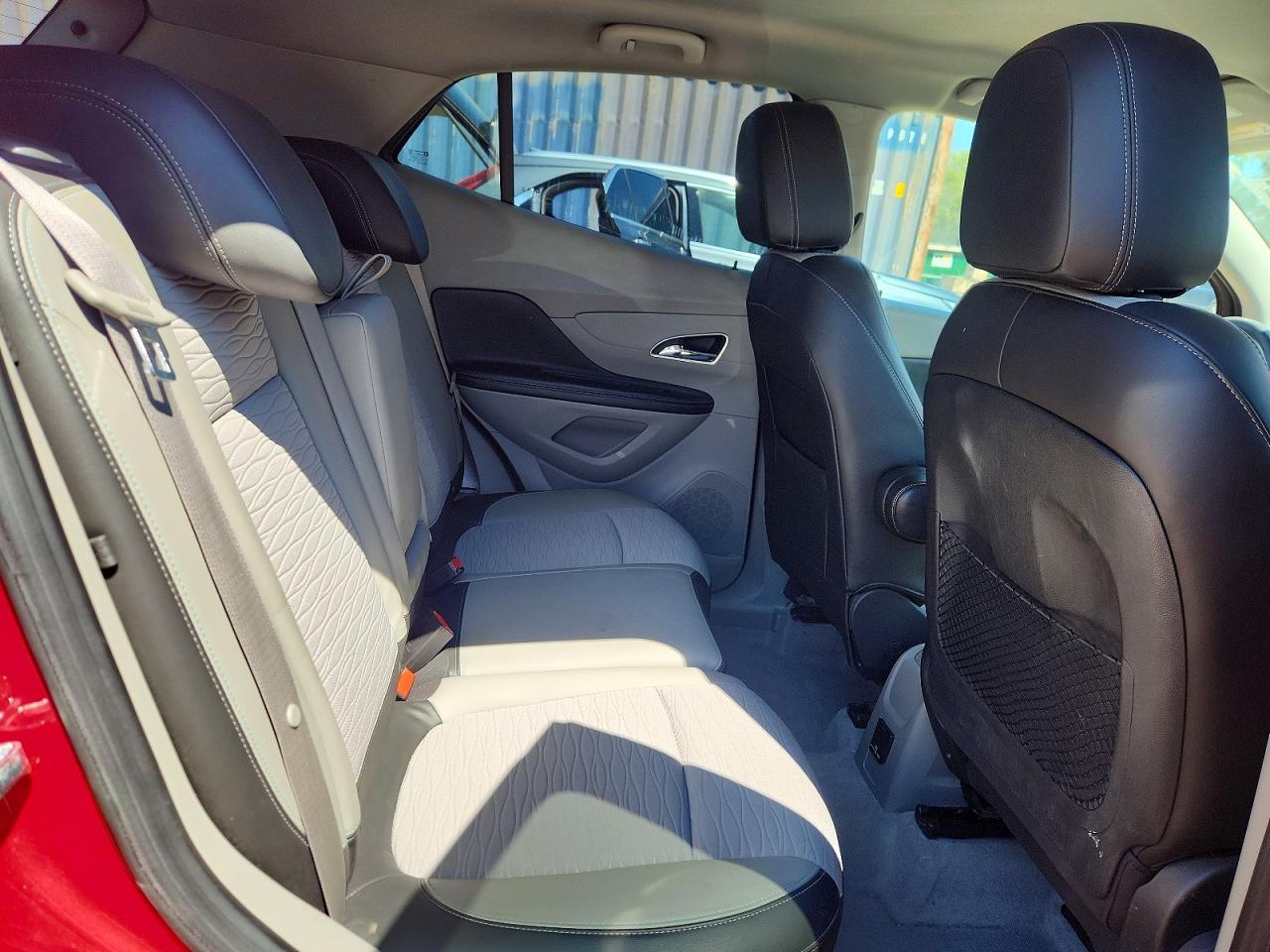 2015 Buick Encore Convenience Red vin: KL4CJBSB8FB246922