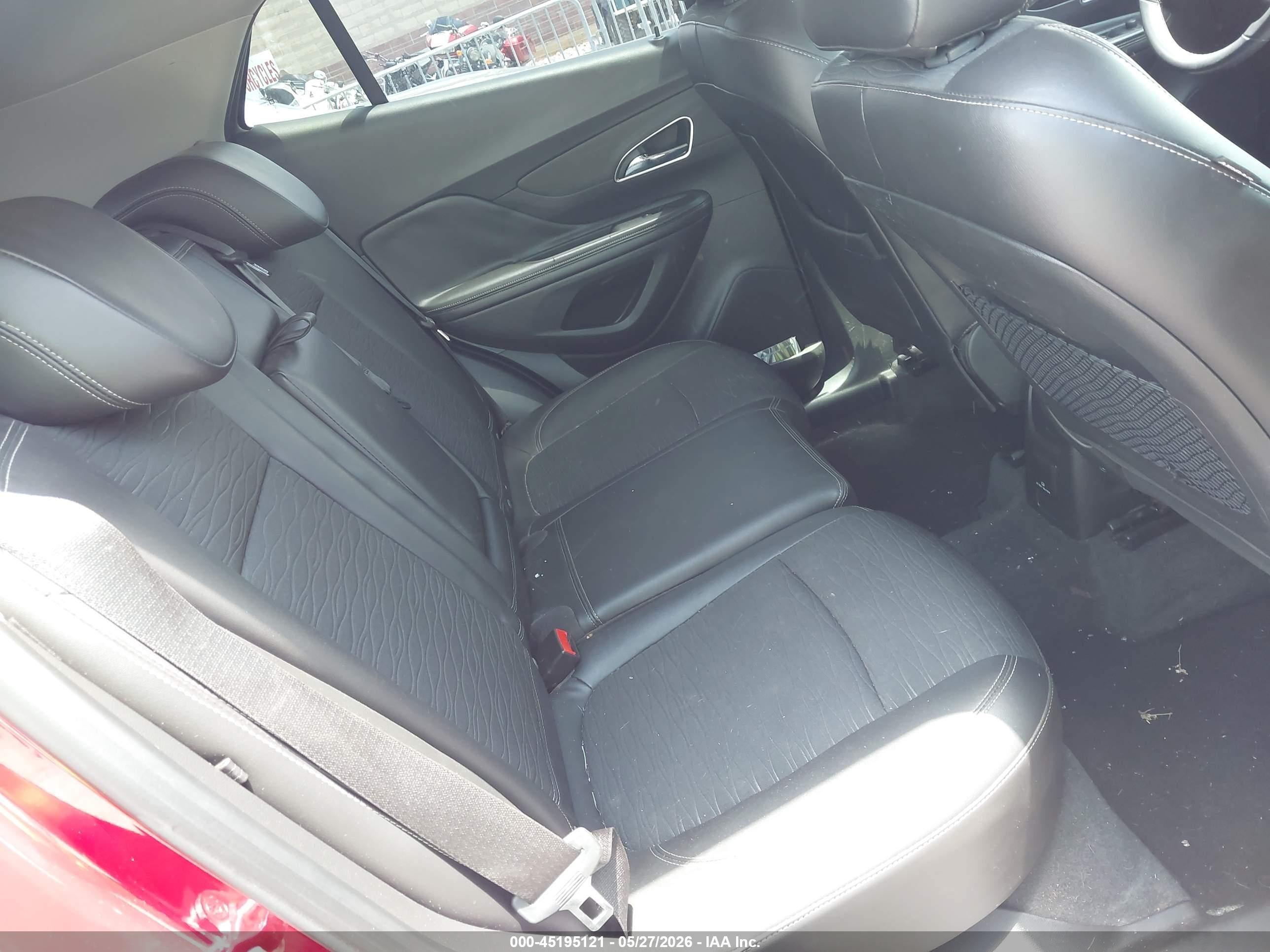 2015 Buick Encore Convenience Red vin: KL4CJBSBXFB242595